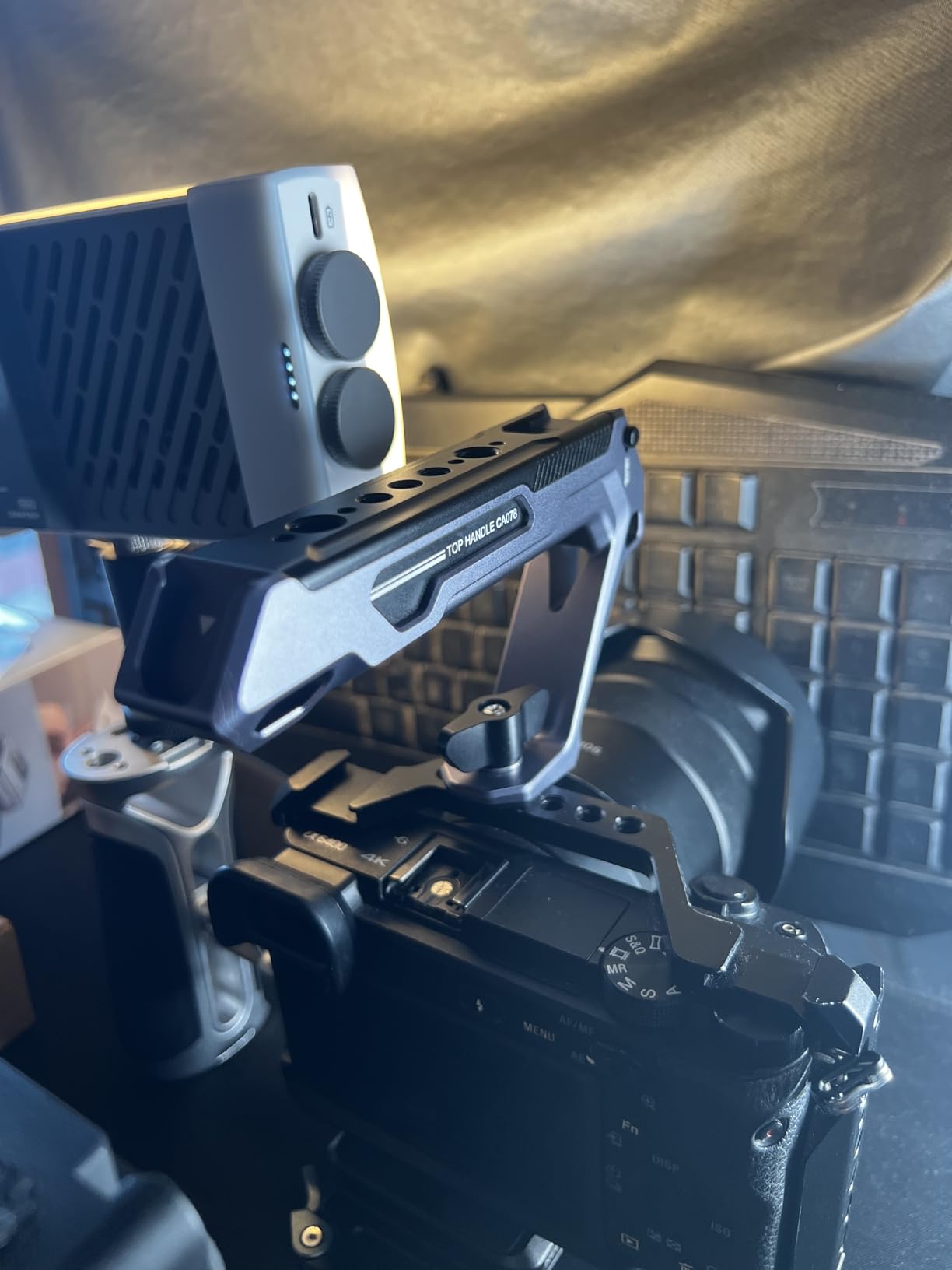 NEEWER All Metal Stylish Camera Top Handle with 3/8