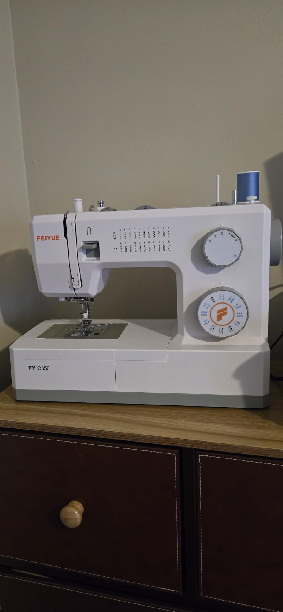 FEIYUE FYe350 Sewing Machine, Energy Saving Servo Motor, Heavy Duty & Portable, 23 Built-in Stitches, Multiple Needle Positions, 6 Bobbins & 5 Included Sewing Feet customer photo 1