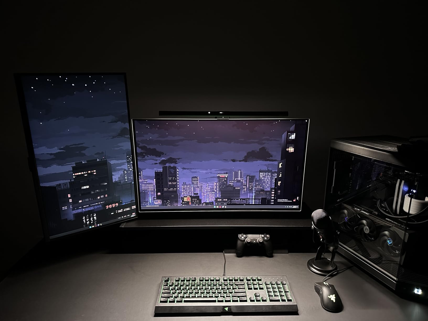 BenQ ScreenBar Pro LED Monitor Light Bar (Black) - Ultrawide Lighting, Motion Sensor, Adjustable Brightness/Color Temperature, Eye-Care USB-C Monitor lamp, No Glare, Curved Monitors customer photo 2