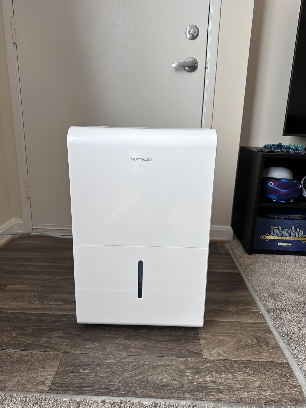 hOmeLabs Dehumidifier 7,500 Sq Ft Wi-Fi with Pump (50 Pint MAX 120 Pint at 95°F, 90% RH) for Home, Office, Basements with Powerful Moisture Removal, Humidity Control, Auto Shut-off, Quiet Operation customer photo 1