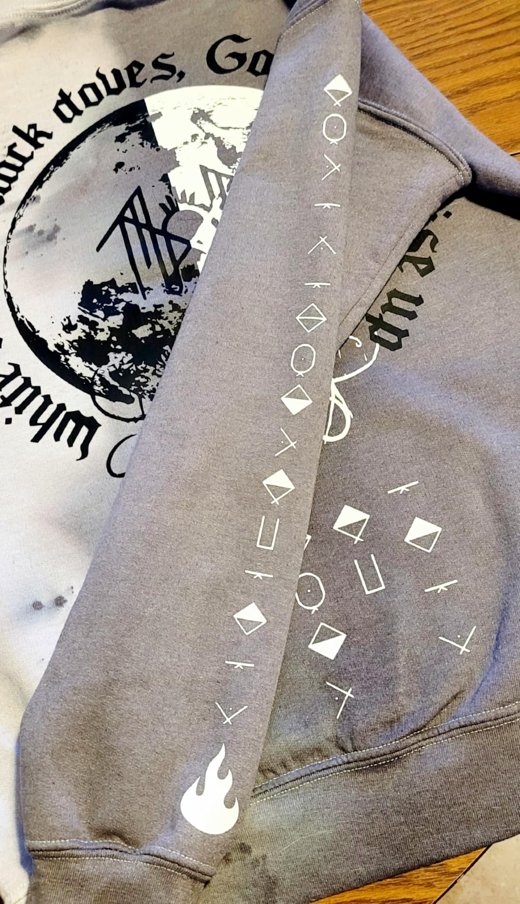 Cricut Value Iron-On, White (12 in x 5 ft)- HTV Heat Transfer Vinyl customer photo 2