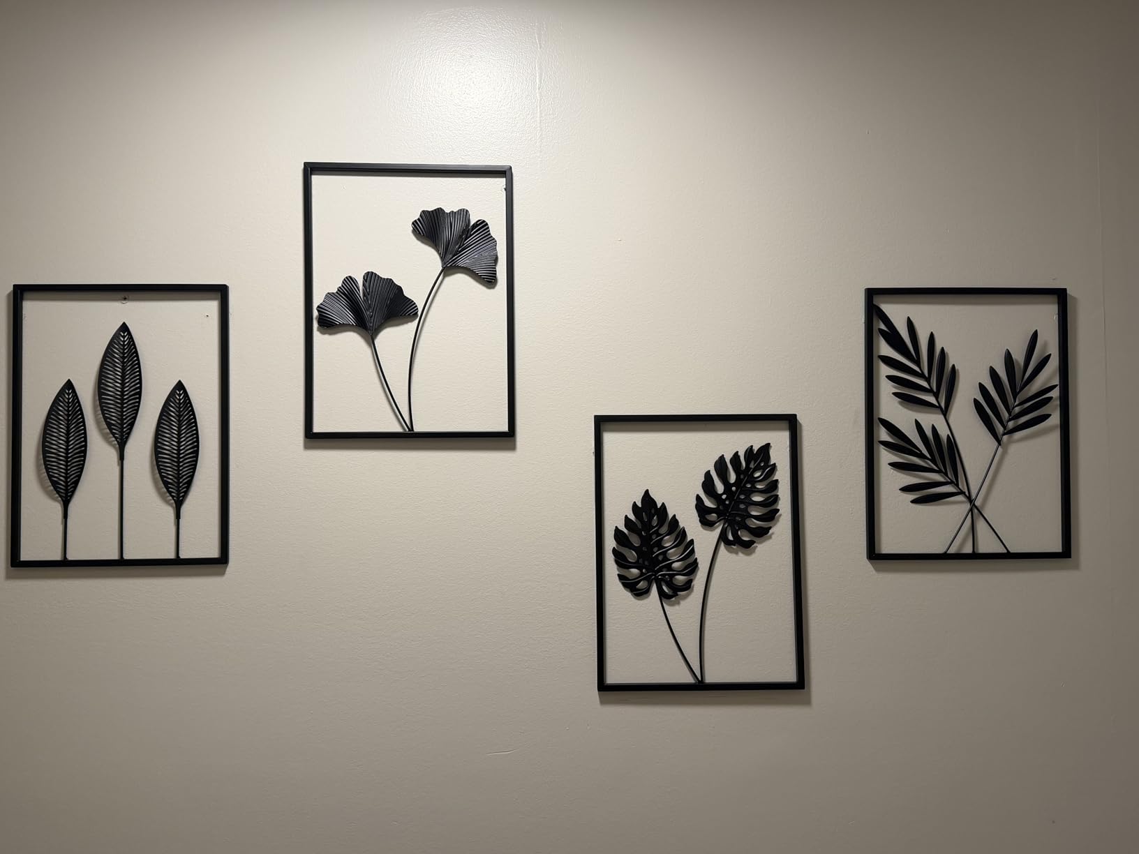 QXSXKJ Black Metal Wall Decor Framed, 3d Modern Metal Wall Art with Light, Minimalist Abstract Black Line Art DéCor, 4 Piece Home Art for Living Room Bedroom Bathroom customer photo 1