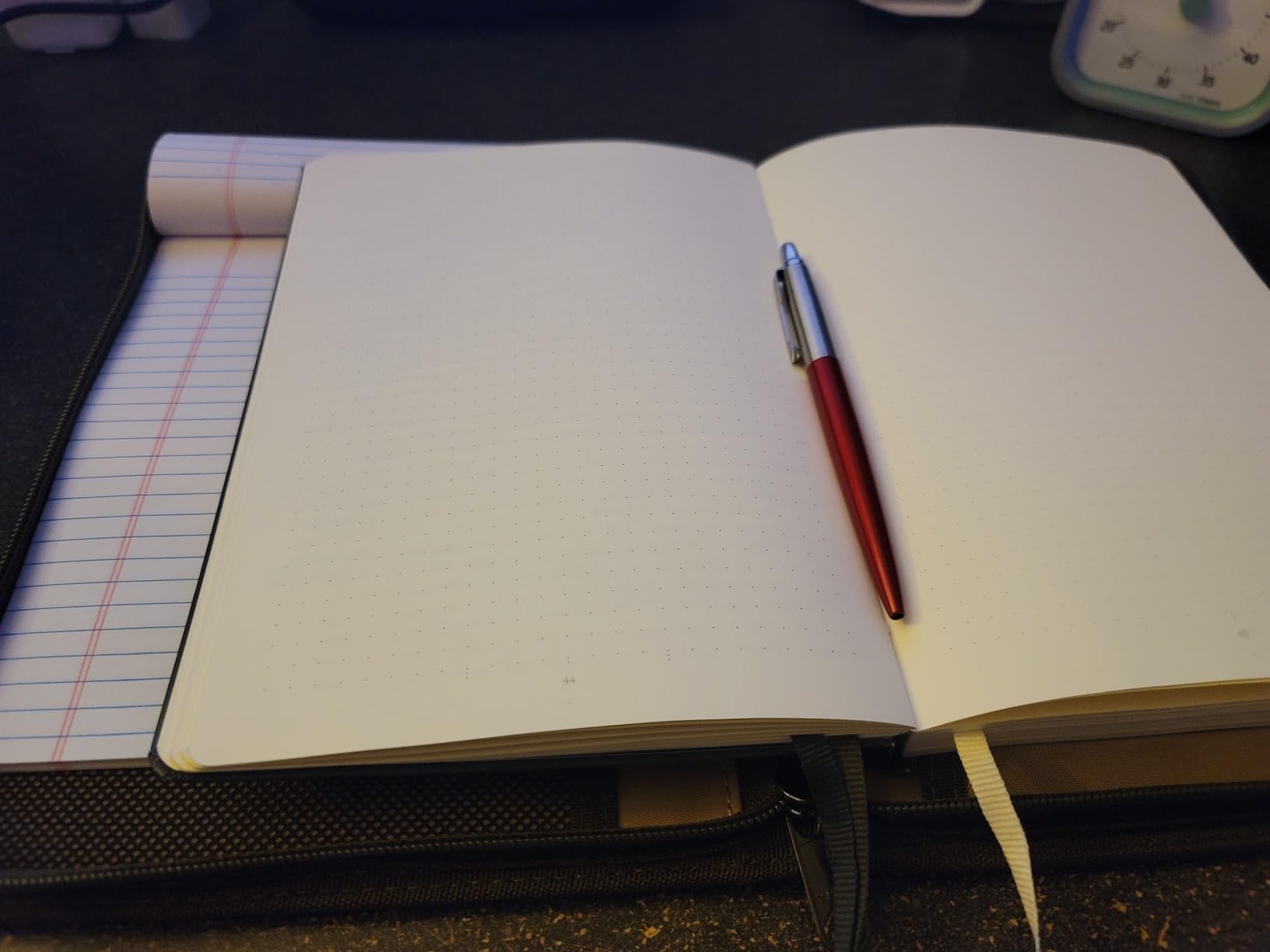 LEUCHTTURM1917 The Official Bullet Journal Edition 2 - Notebook Built for BuJo, Medium A5 204 Pages of 120gsm Paper, With BuJo Pocket Guide (Yellow24) customer photo 1