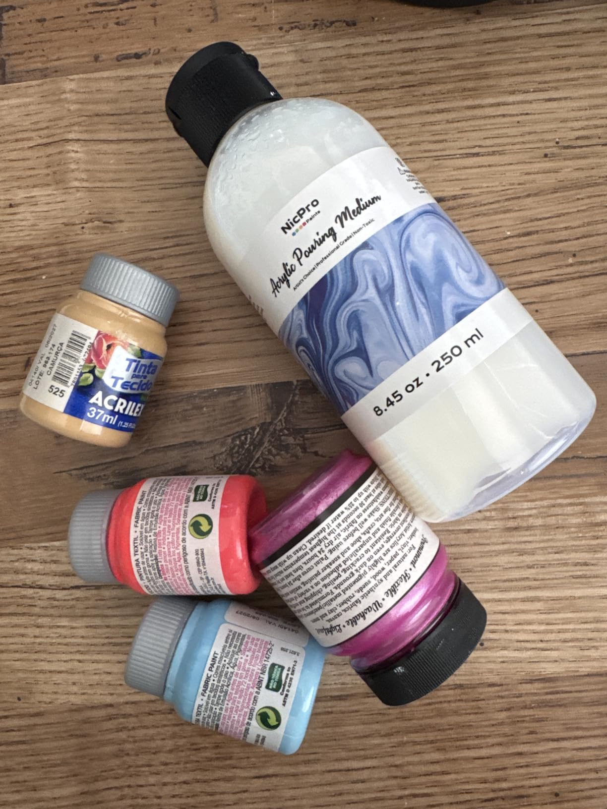 Nicpro Pouring Medium for Acrylic Paint 69oz / 2040ml, Acrylic Paint Thinner, Acrylics Flow Medium Improve Flow Consistency customer photo 1