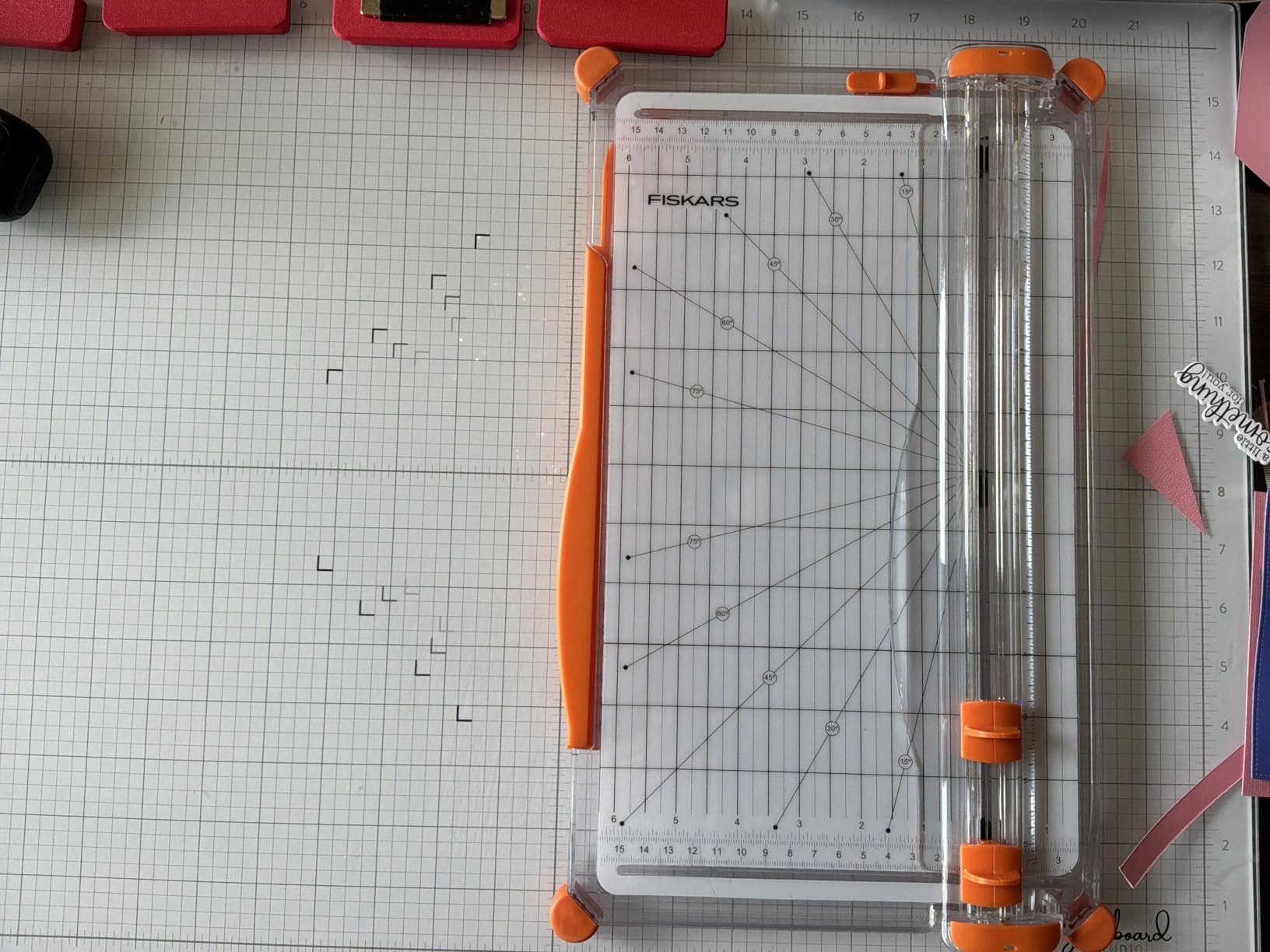 Fiskars Precision Paper Trimmer, Easy and Accurate Crafting Tool, Cuts Straight for Crafts, Cards, and More customer photo 2