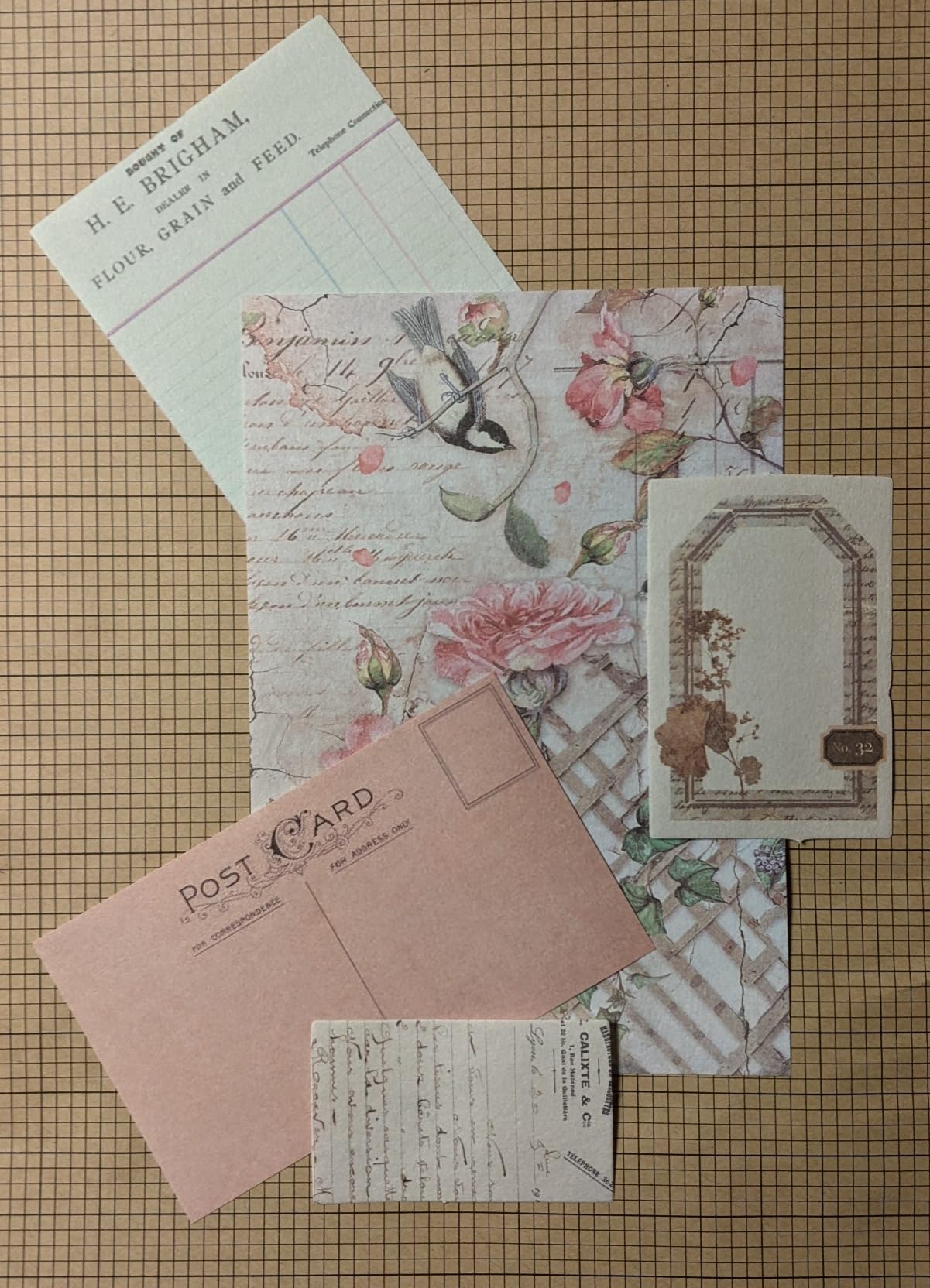 460 Sheets Vintage Scrapbook Papers Journaling Scrapbooking Supplies Kit, Junk Journal Supplies Decorative Craft Paper for Planner, Bullet Journal Collage Card Embellishment Retro Crafts customer photo 2