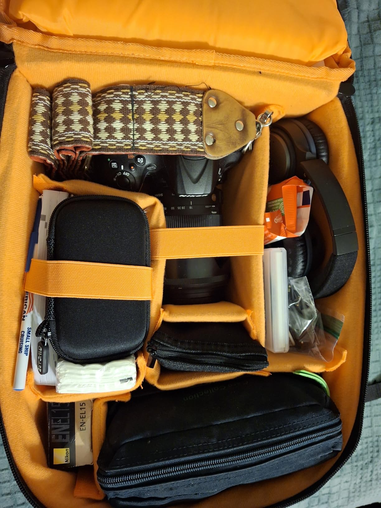Camera Backpack for Photographers, DSLR Camera Bag with 13.5