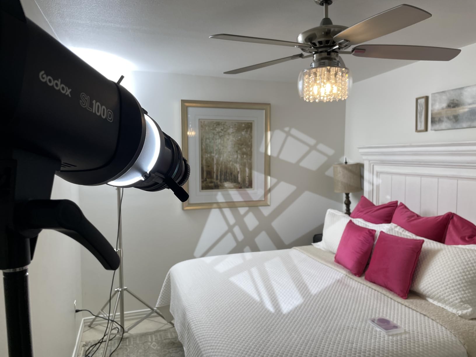 WELLMAKING S-80 Bowens Mount Optical Conical Snoot Spotlight Kit, Adjustable Focus 38 Degree Lens, Lighting Shape Changeable, For Photography, Studio Video, Compatible with various LED lights and flashlights customer photo 2