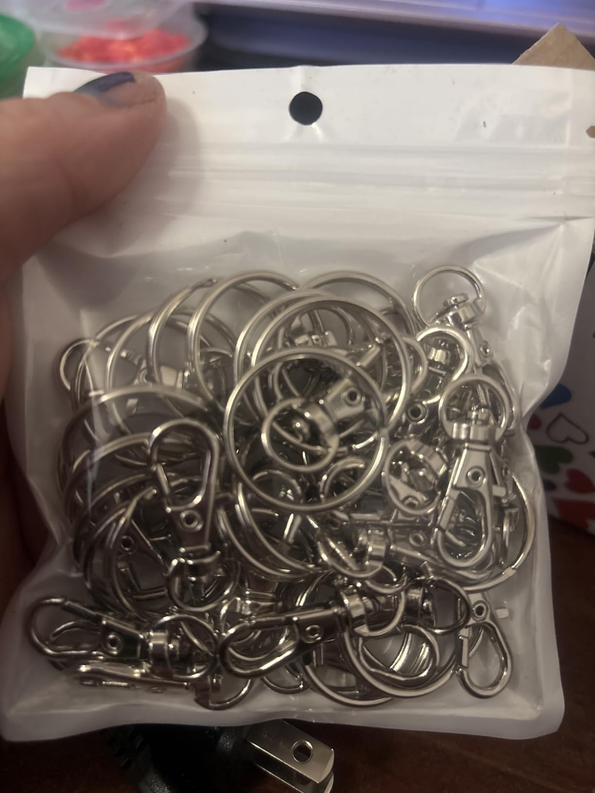 Bonison 50 PCS Keychain Making Kit with Lobster Claw Clasps & Key Rings - Keychain Clip with Key Ring Craft Supplies for DIY Keychains, Jewelry & Lanyard Projects customer photo 1