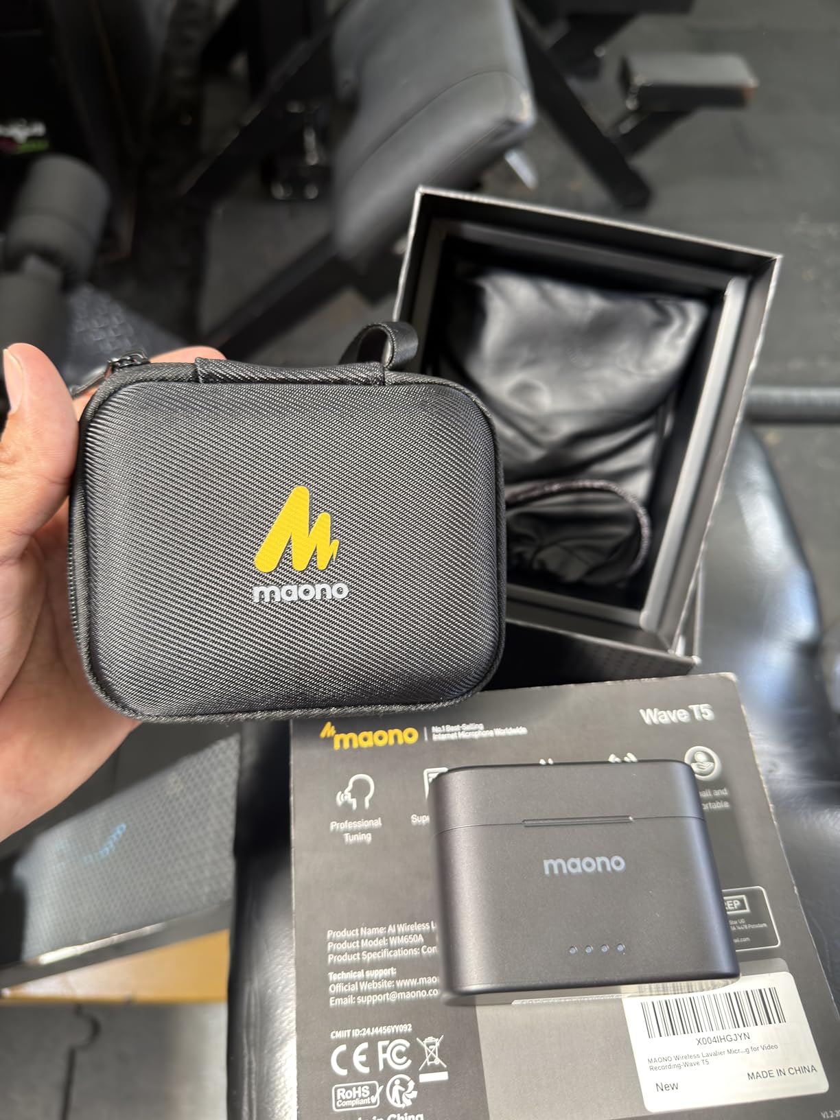 MAONO Wave T5 Mini Magnetic Wireless Lavalier Microphone for Content Creators Video Recording - AI Noise Cancellation, 48kHz/24bit, 4 Voice Filters, 40H, 1000ft Range for iPhone/Android/Camera/PC customer photo 2