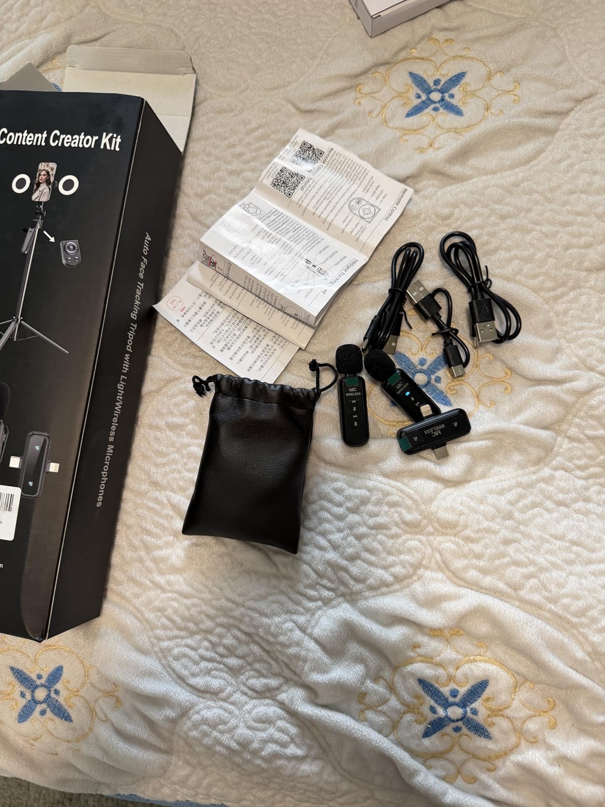 Vlogging Kit for iPhone/Android, 63