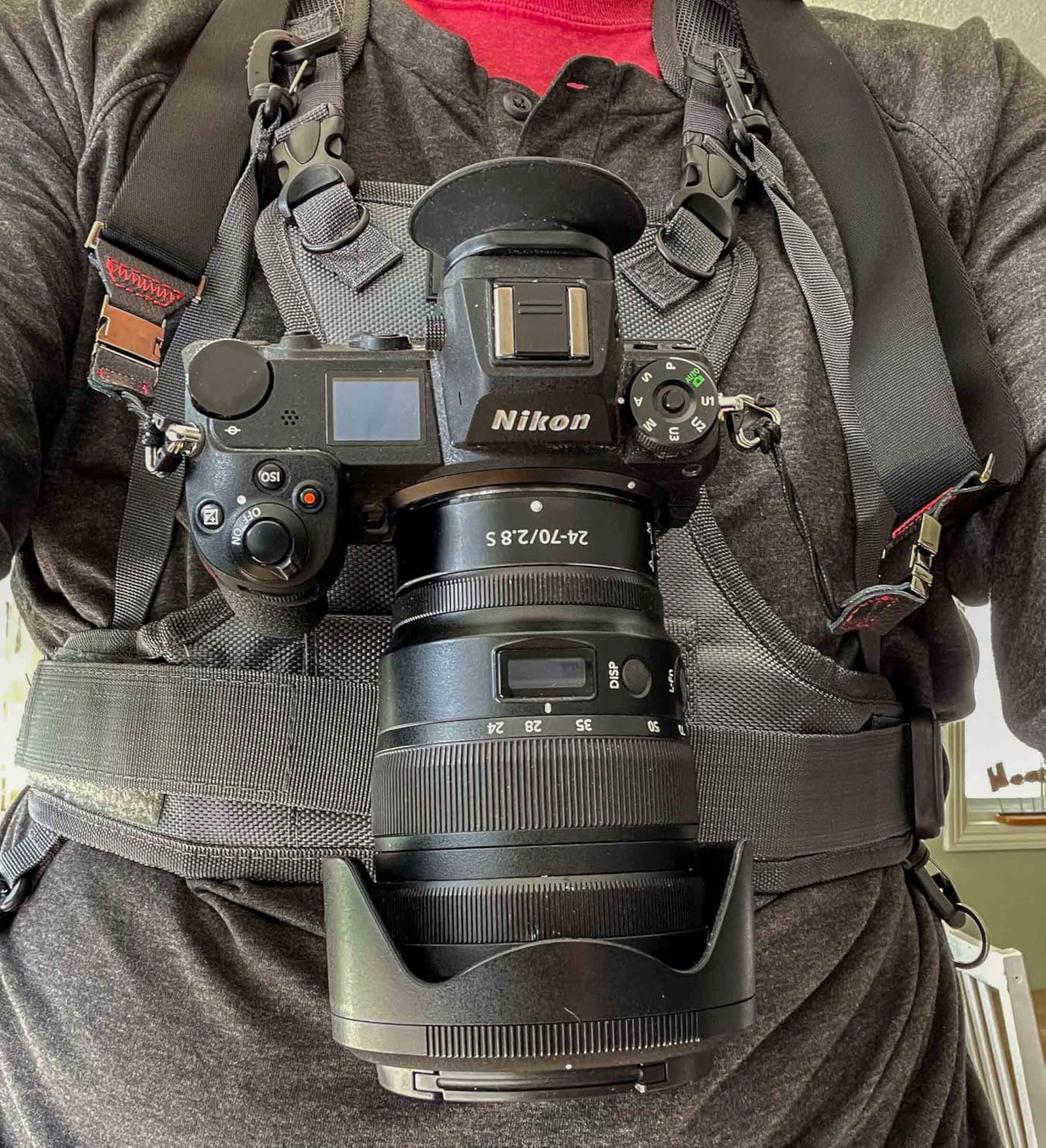 FOMITO Dual Camera Chest Harness System, Professional Photography Vest with Side Holster, Gray customer photo 2