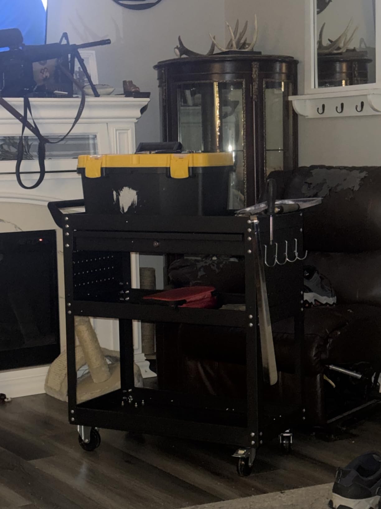 VEVOR 4-Tier Tool Cart with Wheels, 350 lbs Load Capacity, Rolling Work Cart with Drawer and Pegboard, Mechanic Tool Storage Organizer customer photo 2