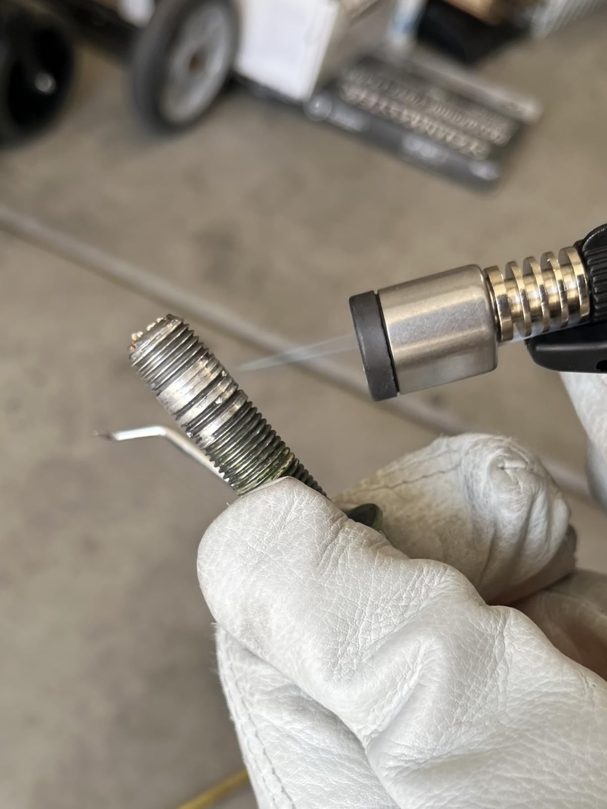 Dremel VersaFlame Multi-Function Butane Torch - Ideal for Hobbyist and Professional Uses in Soldering, Welding, and Heat Blowing (2200-5) customer photo 1