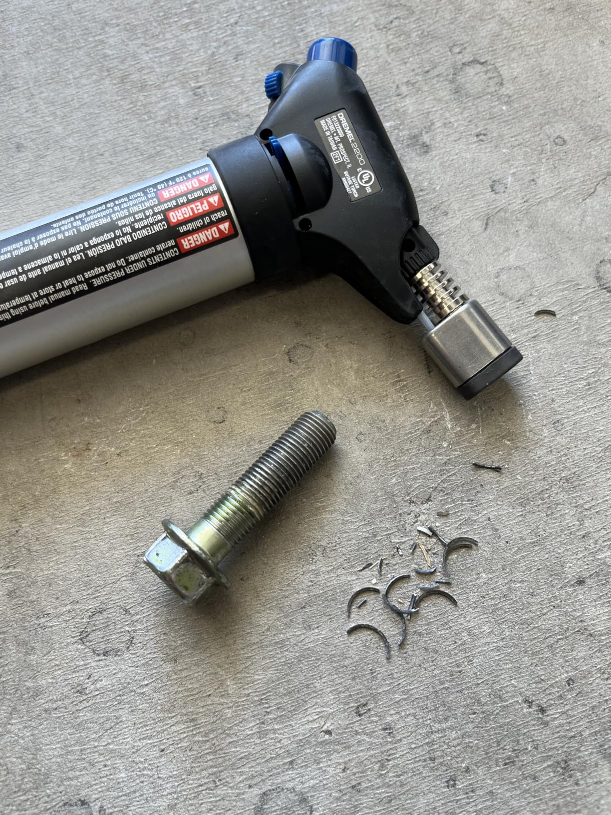 Dremel VersaFlame Multi-Function Butane Torch - Ideal for Hobbyist and Professional Uses in Soldering, Welding, and Heat Blowing (2200-5) customer photo 2