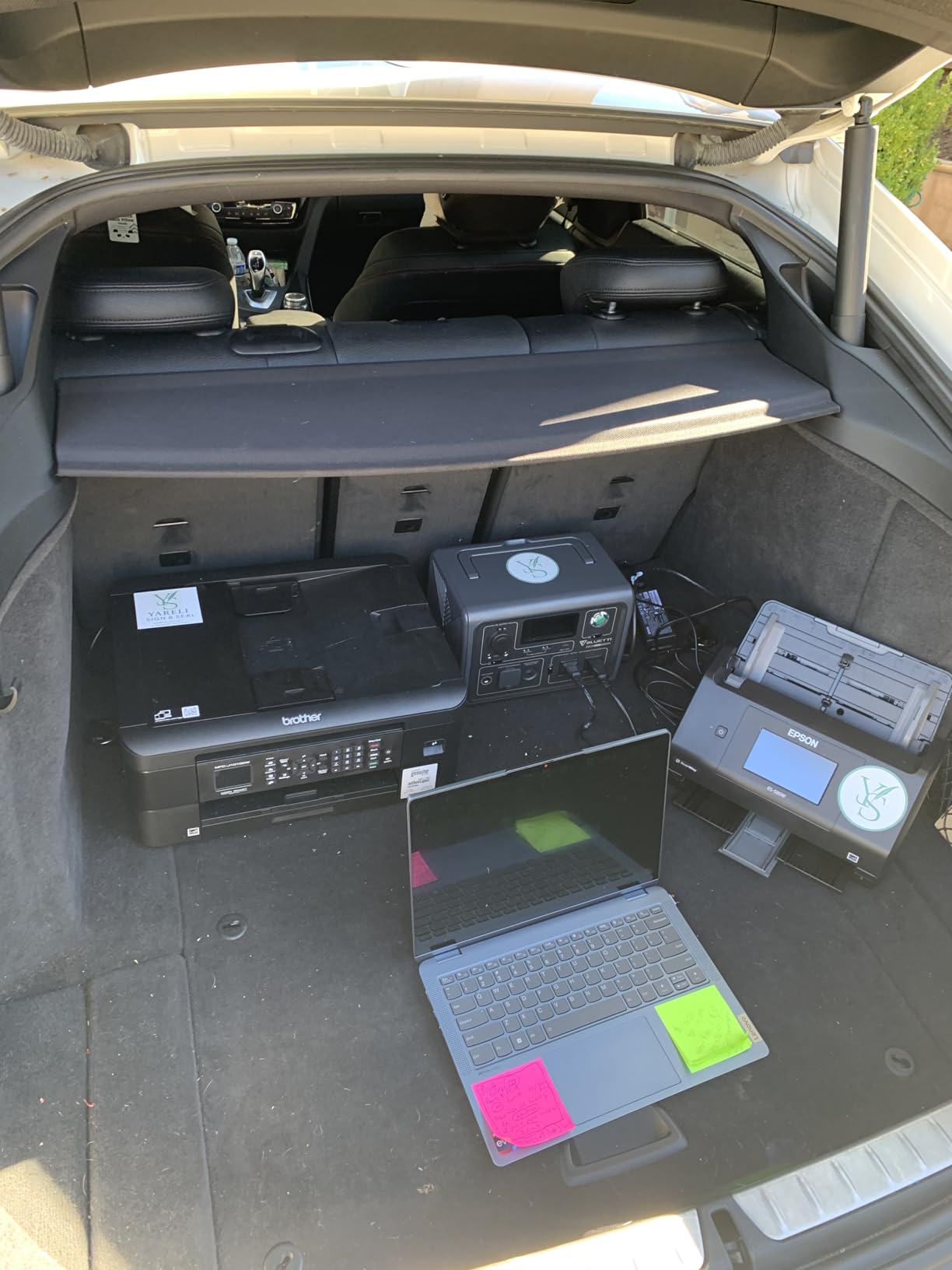BLUETTI Elite 100 V2 Portable Power Station, 1024Wh LFP Battery Backup w/ 4 1800W AC Ports (3600W Surge), 35% Smaller, Fast Charge and UPS customer photo 1