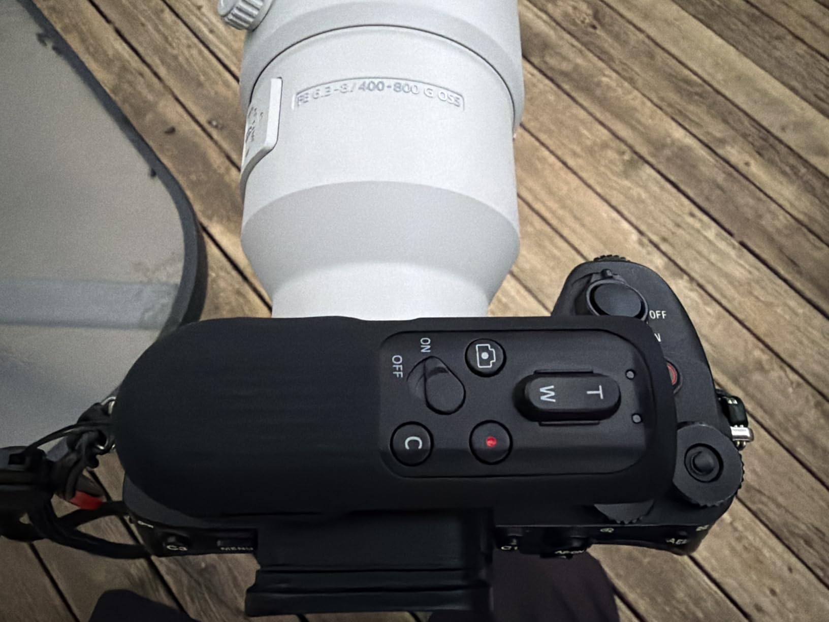 SMALLRIG Camera Remote Control Wireless Shutter Commander for Sony for Canon for Nikon Camera, fits for A7 IV, A7R III, A7S III, A6700, FX3, A7CR, A7C II, ZV-E10, R5, R6, R7, R8-5207 customer photo 1