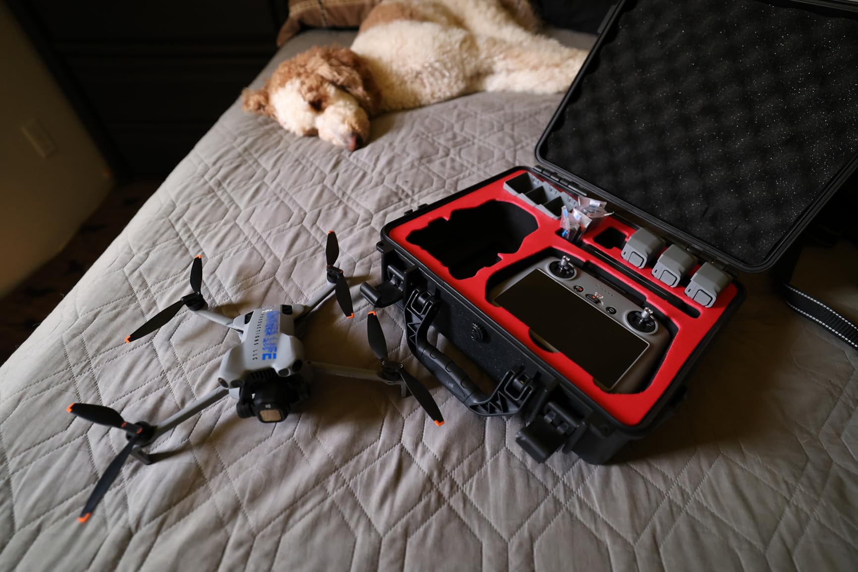DJI Mini 5 Pro Fly More Combo Plus with DJI RC 2, Drone with Camera, 1-Inch CMOS, 4K Drone for Beginners, Obstacle Sensing, ActiveTrack 360 Degree, 225 Degree Gimbal Rotation, Extended Battery Life customer photo 2