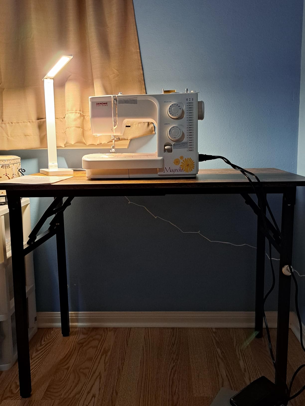 Need Office Computer Desk - 47.2L Sturdy and Heavy Duty Folding Laptop Table, Writing Table/Home Office Desk/Sewing Table, No Assembly Required, Pink Oak&White AC5AW (120 * 60) customer photo 1