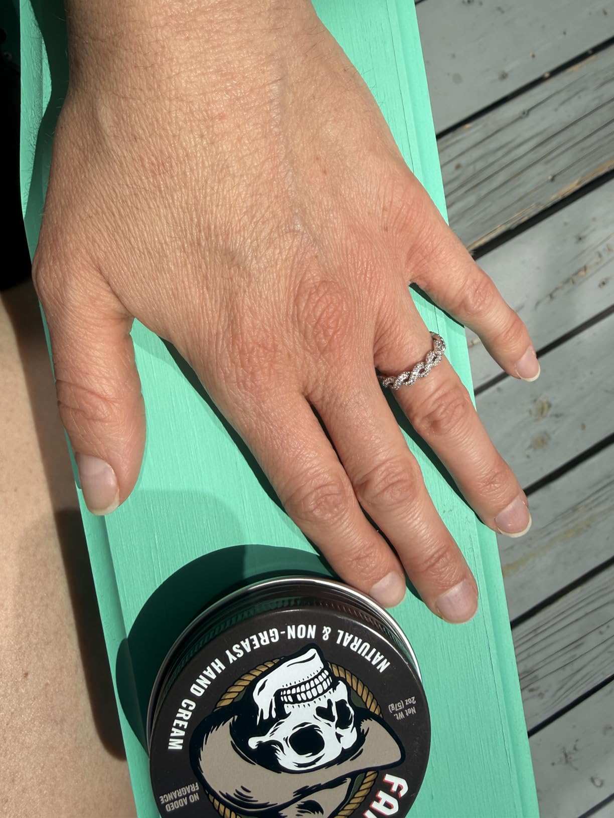 Farmhands Natural & Non-Greasy Hand Cream for Dry, Cracked Hands - No Added Fragrance, Fast-Absorbing with Clean & Organic Ingredients - 2oz Tin customer photo 2