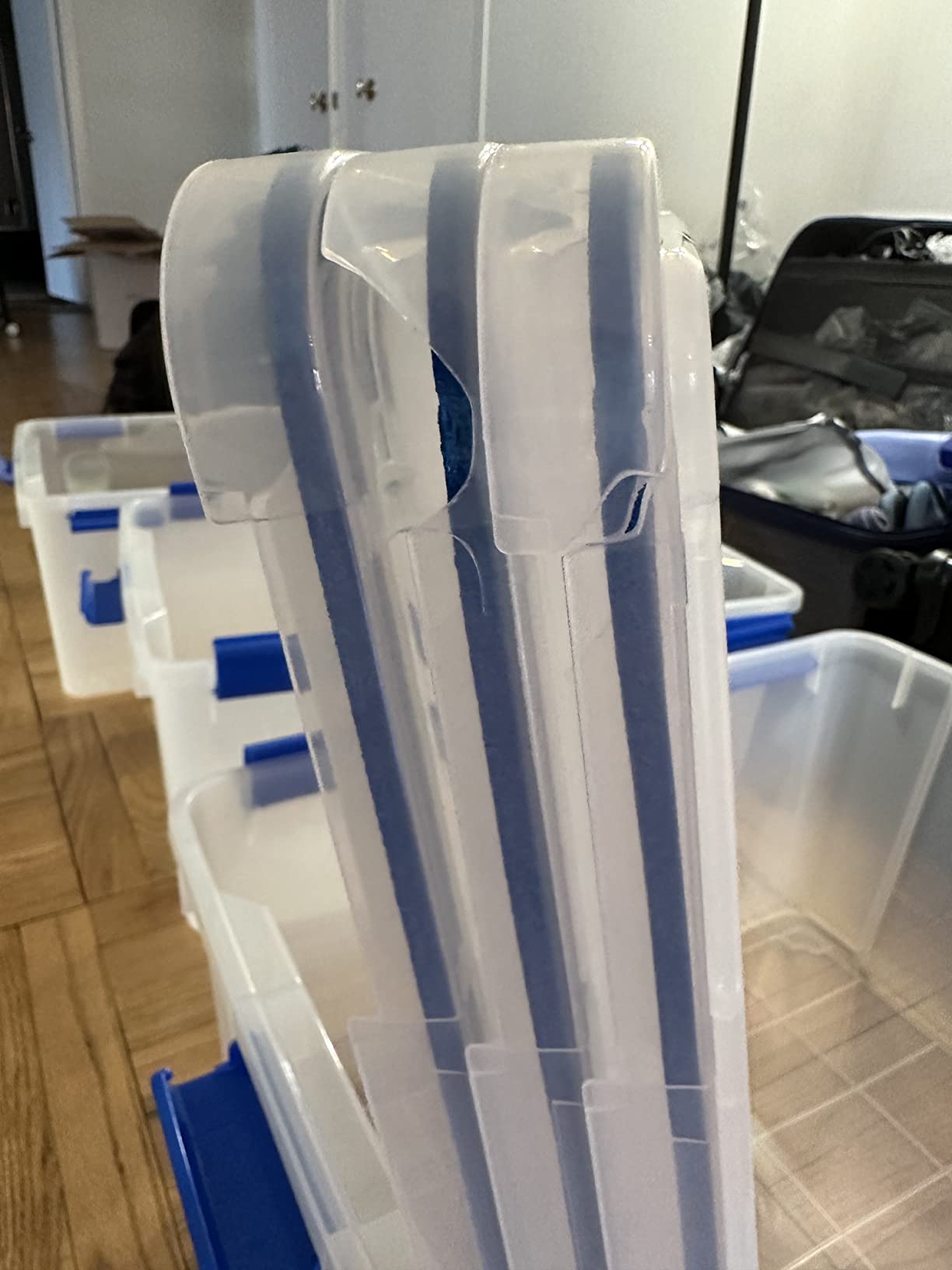 IRIS USA 6 Qt Storage Bins with Lids, 6-Pack Clear Plastic Storage Containers, Stackable Organization Boxes for Shoes, Crafts, Classroom Supplies & Household Storage customer photo 1