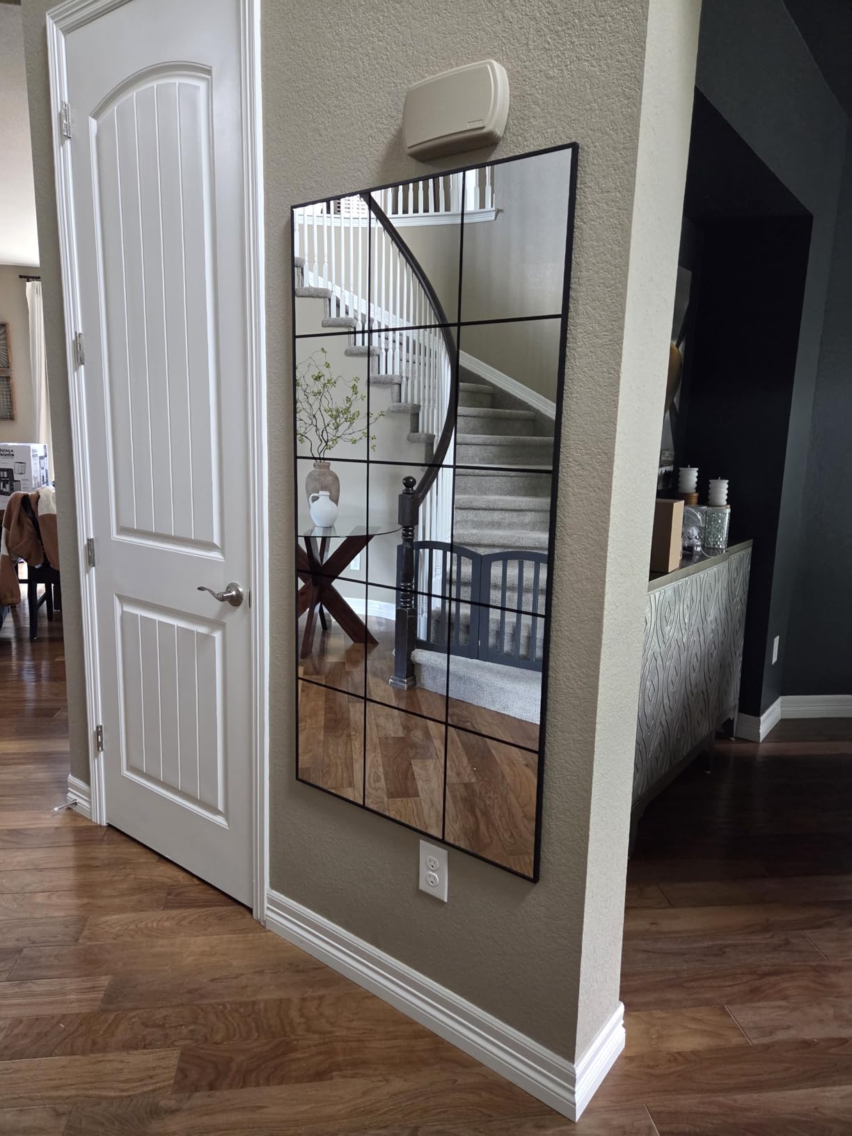 Window Mirrors for Wall Decor, Wall Mirrors Decorative Window Pane 30 x 40, Rectangular Metal Framed Wall Mounted Mirrors for Bedroom, Living Room, Dining Room, Entryway, Bathroom, Fireplace customer photo 2
