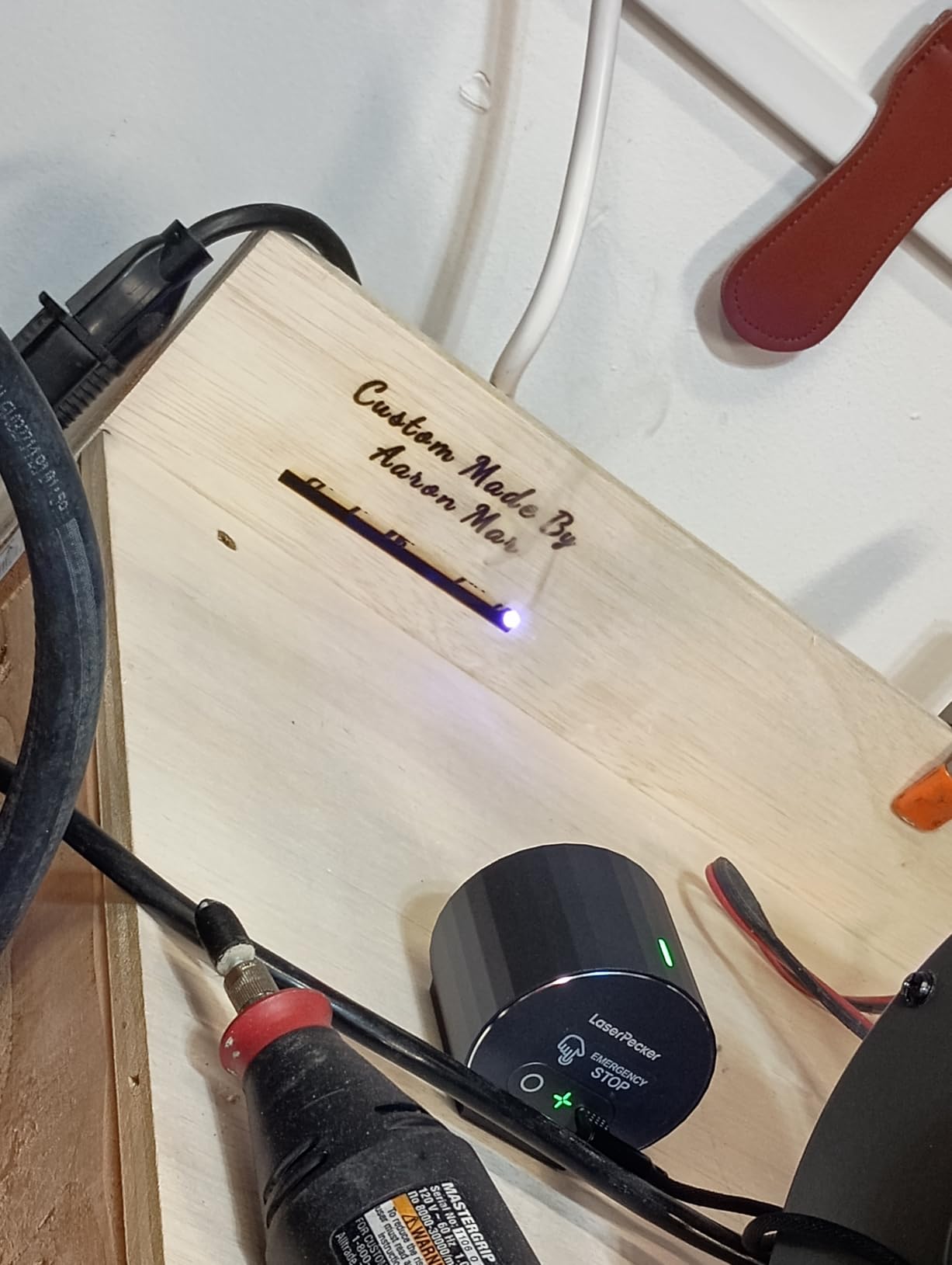 LaserPecker LP1 Plus Mini Laser Engraver for Beginners, Pocket-Sized Laser Engraving Machine with Adjustable Stand, 360 Multi-Angle Engraving for Wood Leather Paper DIY Projects customer photo 1