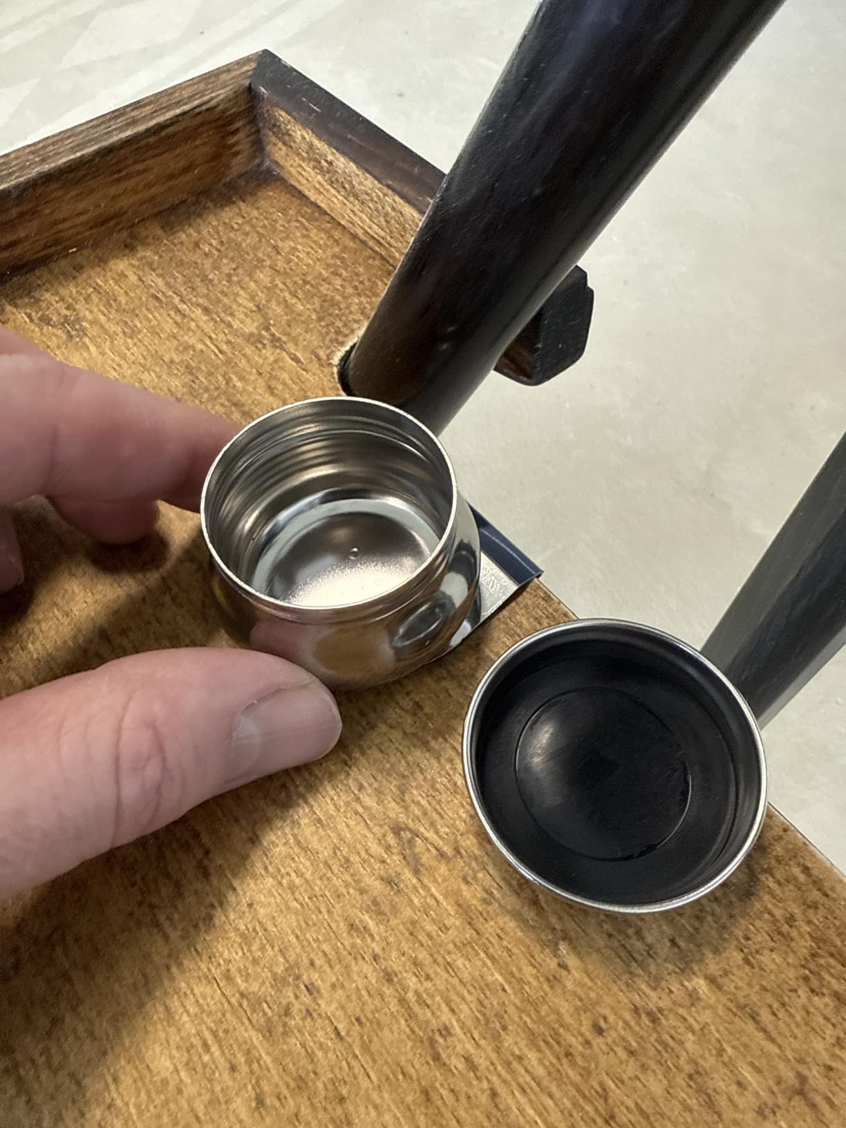 LEIFIDE 3Pcs Stainless Steel Large Mouth Single Dipper Pallete Cup Paint Pot Container Cup with Lid and Clip for Oil Painting customer photo 1