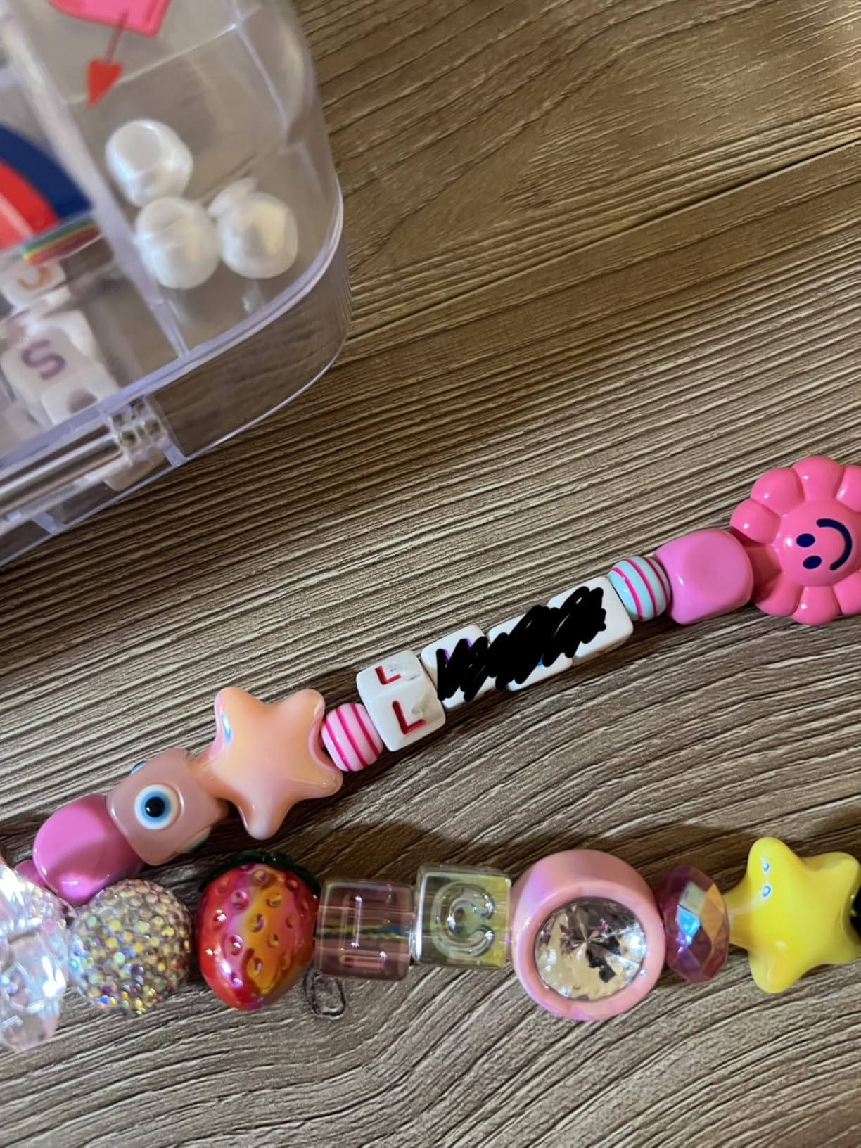 BaubleBar Ultimate DIY Bag Charm Kit | Oprah's Favorite Things | Great for a Gift, Party, or Family Activity | Keychain Jewelry Making Kit with Beads | DIY Customizable Crafts for All Ages customer photo 1