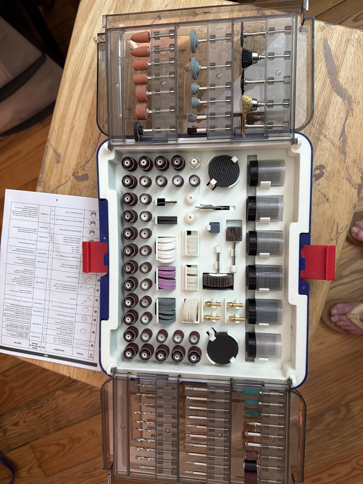 WORKPRO 698-Piece Rotary Tool Accessories Kit, Rotary Tool Bits for Easy Cutting, Grinding, Sanding, Polishing, Cleaning, Drilling, Carving and Engraving customer photo 1