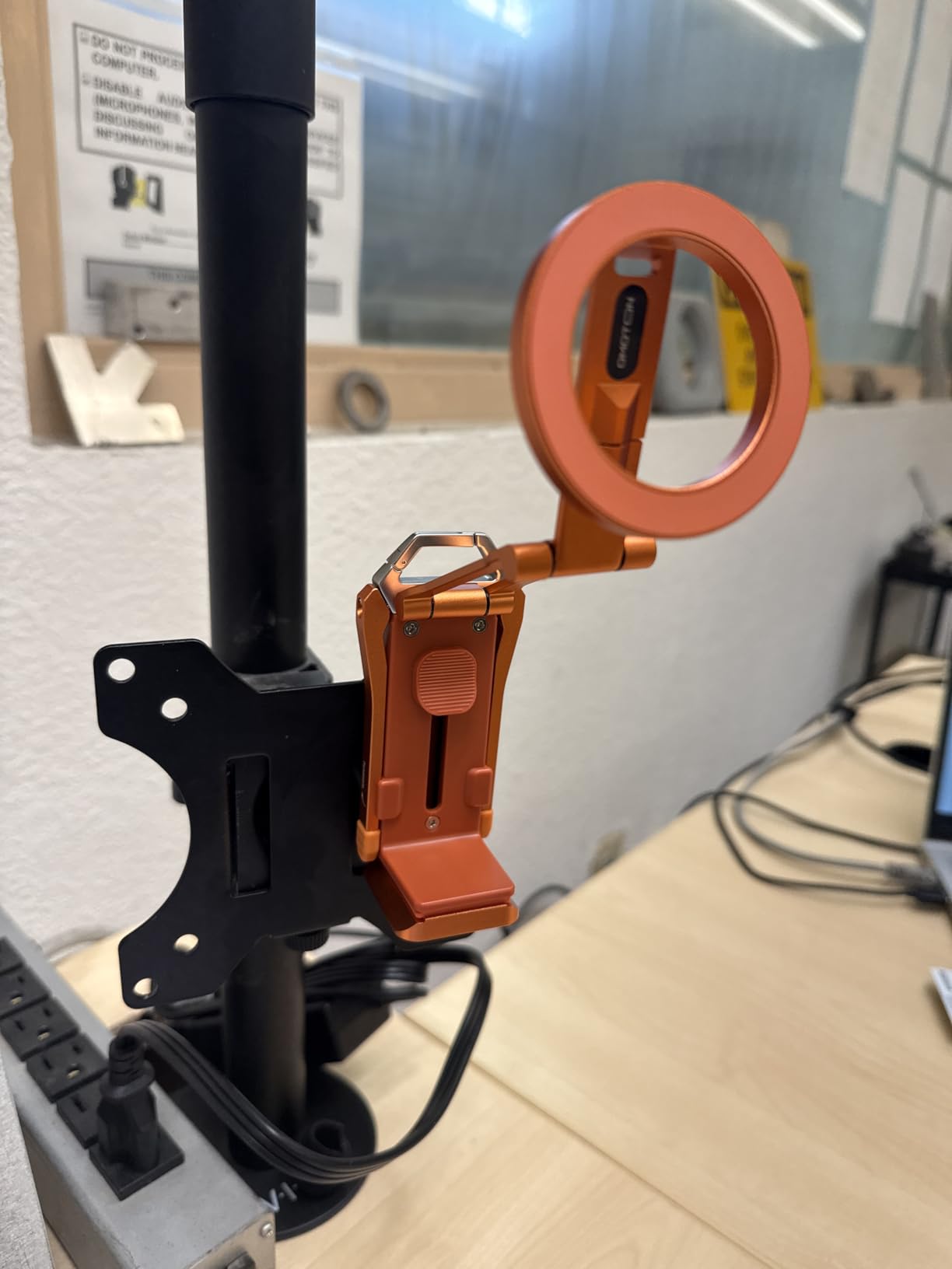 OMOTON TP02-Pro Magnetic Phone Holder for Vlogging, Content Creator Essentials with 1/4