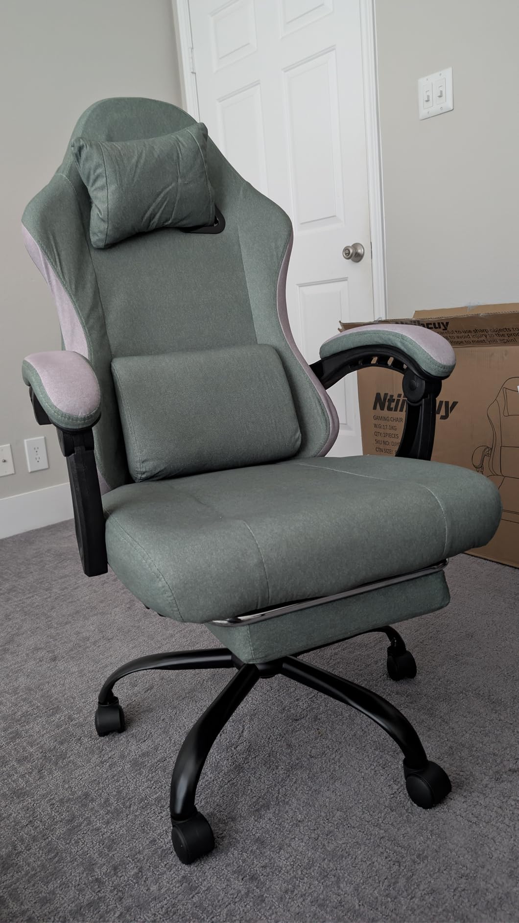 Gaming Chair, High Back Fabric Computer Chair with Pocketed Spring Cushion and Footrest, Height Adjustable Game Chair with Headrest and Lumbar Support (Beige & Green) customer photo 1