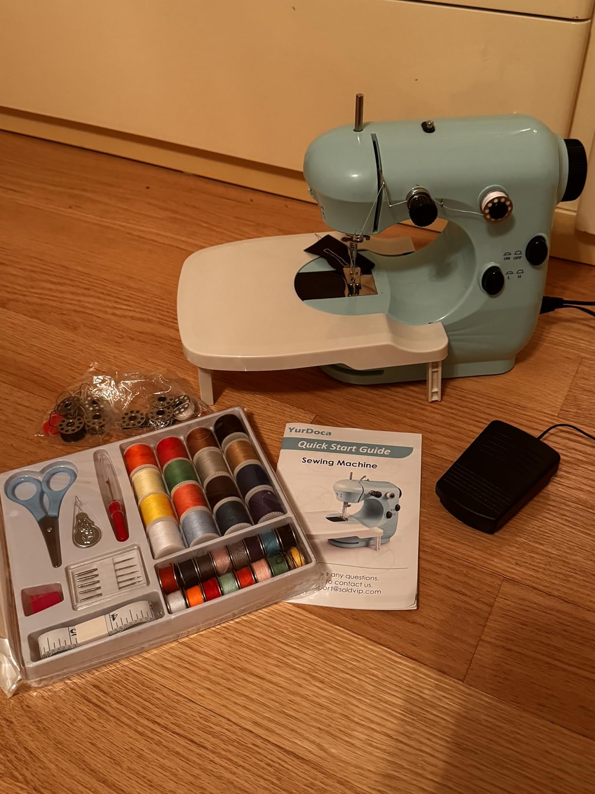 Sewing Machine, Mini Sewing Machines for Beginner with Eco-Friendly Material, Dual Speed Portable Sewing Machines with Extension Table, Light - Easy to Use, Best Gift for Kids & Women customer photo 1