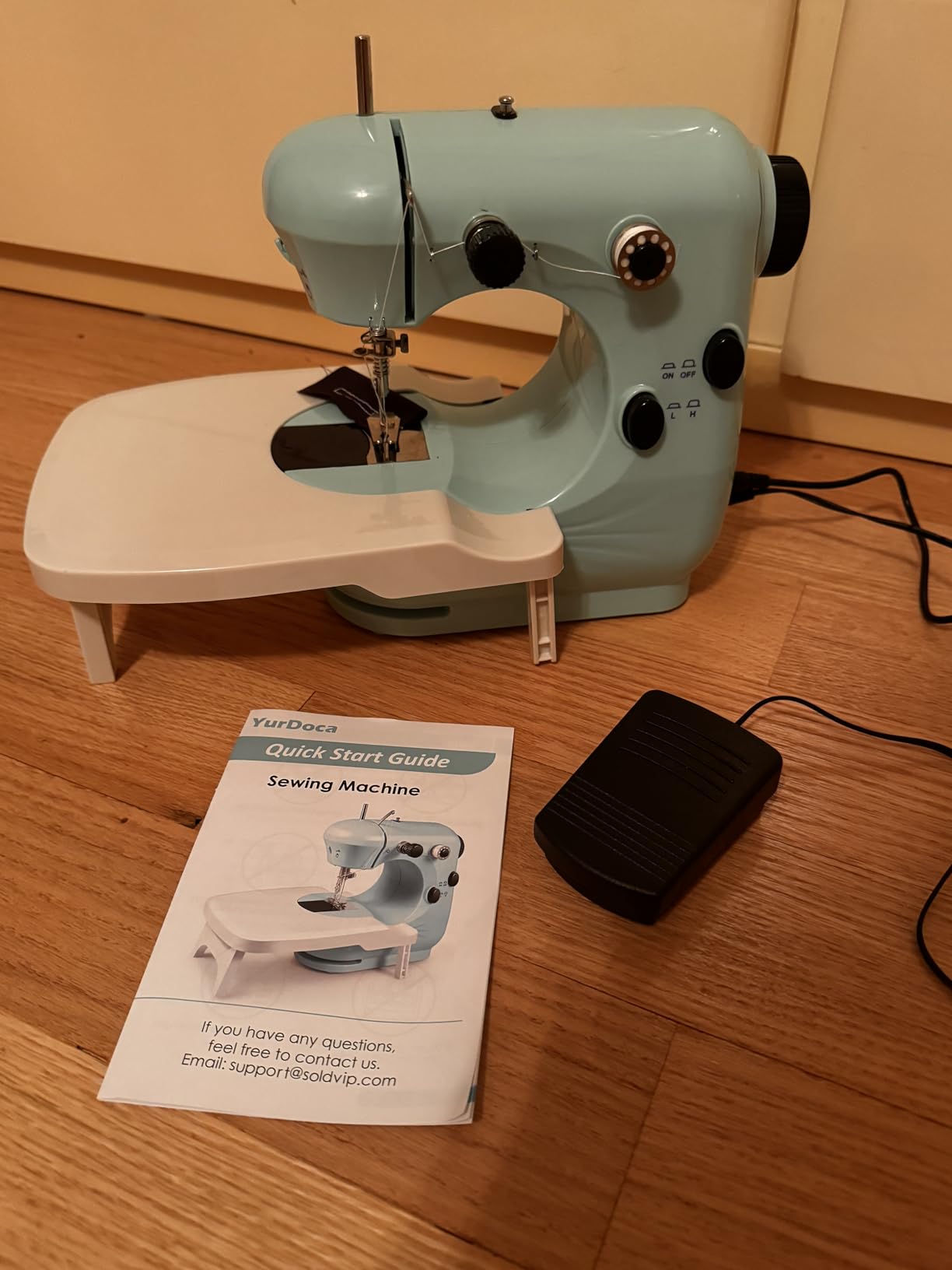 Sewing Machine, Mini Sewing Machines for Beginner with Eco-Friendly Material, Dual Speed Portable Sewing Machines with Extension Table, Light - Easy to Use, Best Gift for Kids & Women customer photo 2