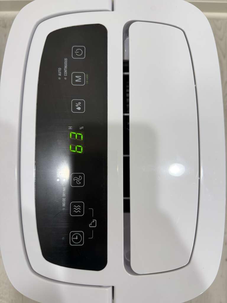 Waykar 2,000 Sq. Ft. 34 Pints 2025 Most Efficient Energy Star Dehumidifier for Basement & Home with Auto or Manual Drainage, Ultra Quiet 33dB, 0.62-Gallon Water Tank customer photo 2