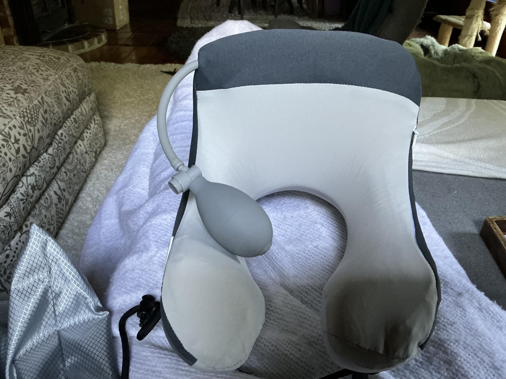Desk Pillow for Napping, Neck Pillow for Office Chair Headrest, Neck Support Pillows for Desk Sleeping, Inflatable Neck Pillow for Work/Travel/Airplane, Face Down Pillow, Adjustable Height (Beige) customer photo 2