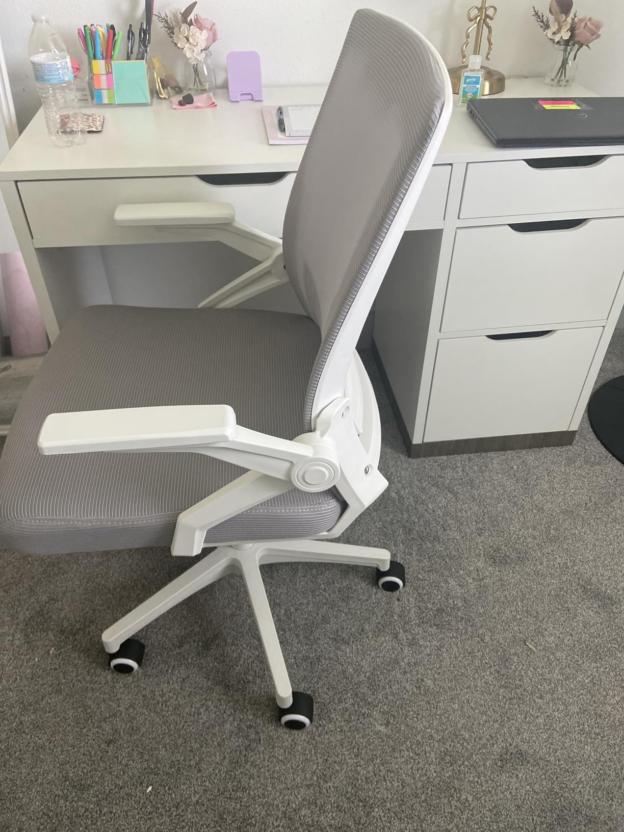 GTPLAYER Ergonomic Office Chair with Flip-up Armrests Executive Computer Chair for Home Office, Breathable Mesh & Comfy Lumbar Support, Moon Gray customer photo 2