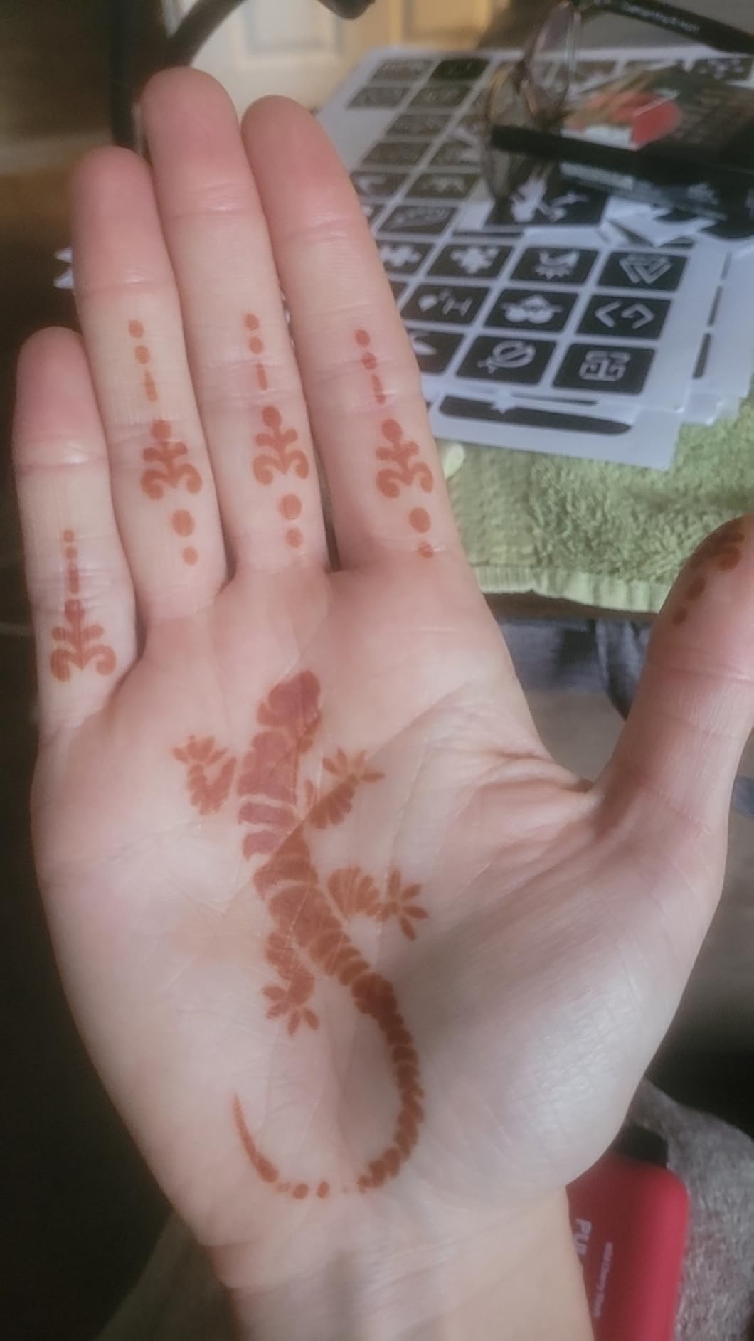 The Henna Guys 100% Natural Ready to Use Henna Cones Paste Hair Dye - Perfect for Spot hair coloring (7 Pack) customer photo 2