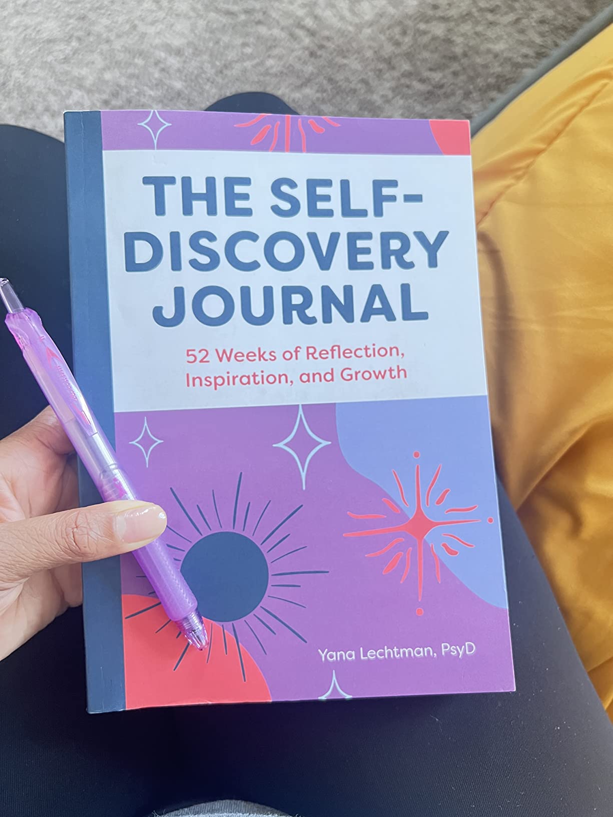 The Self-Discovery Journal: 52 Weeks of Reflection, Inspiration, and Growth (A Year of Reflections Journal) customer photo 2