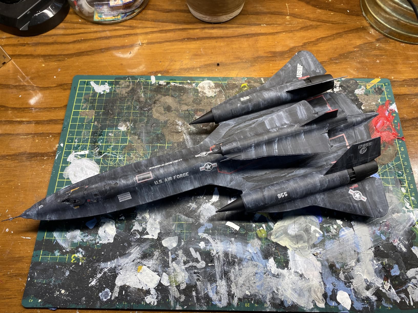 Revell SR-71 Blackbird 1:72 Scale Model Airplane Building Kit customer photo 2
