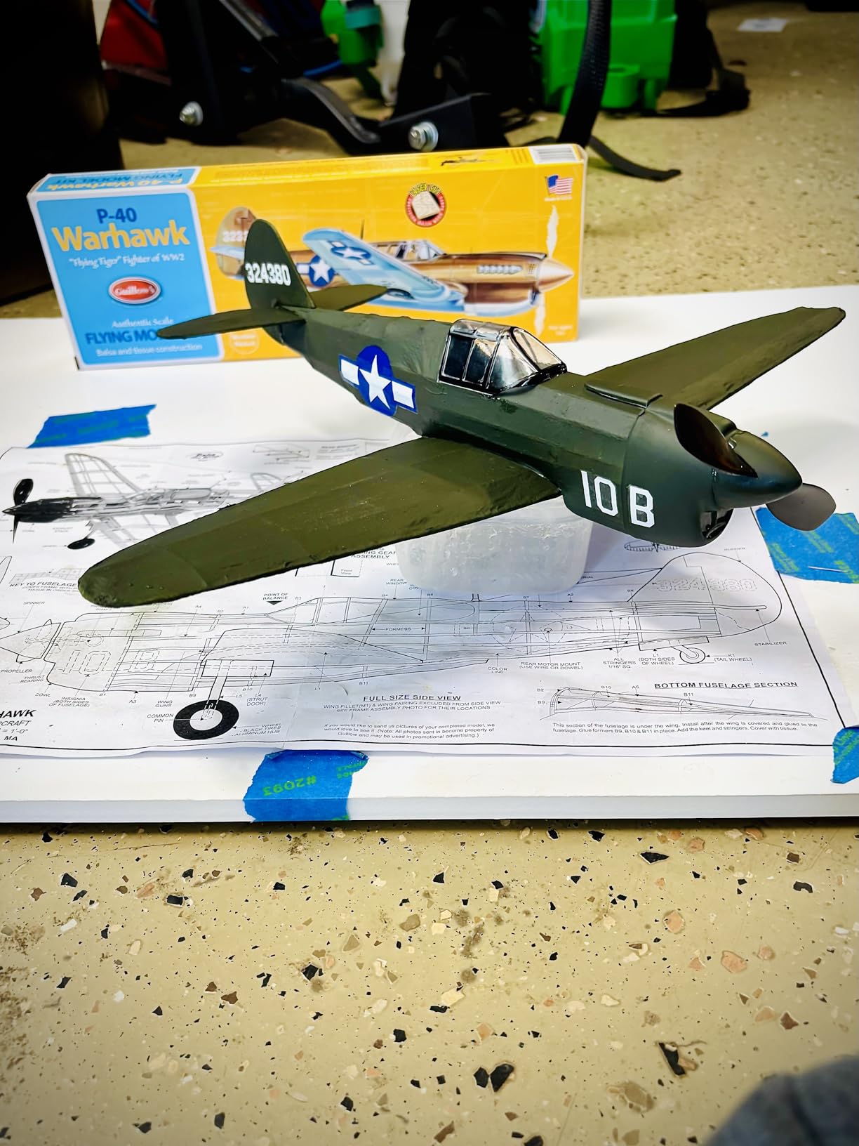Guillow's Guillow Curtiss P-40 Warhawk customer photo 1