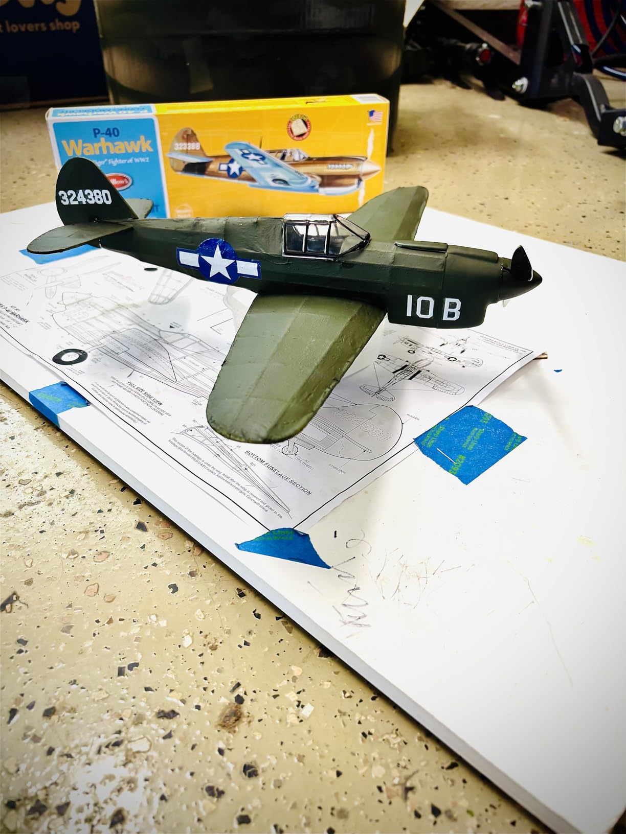 Guillow's Guillow Curtiss P-40 Warhawk customer photo 2