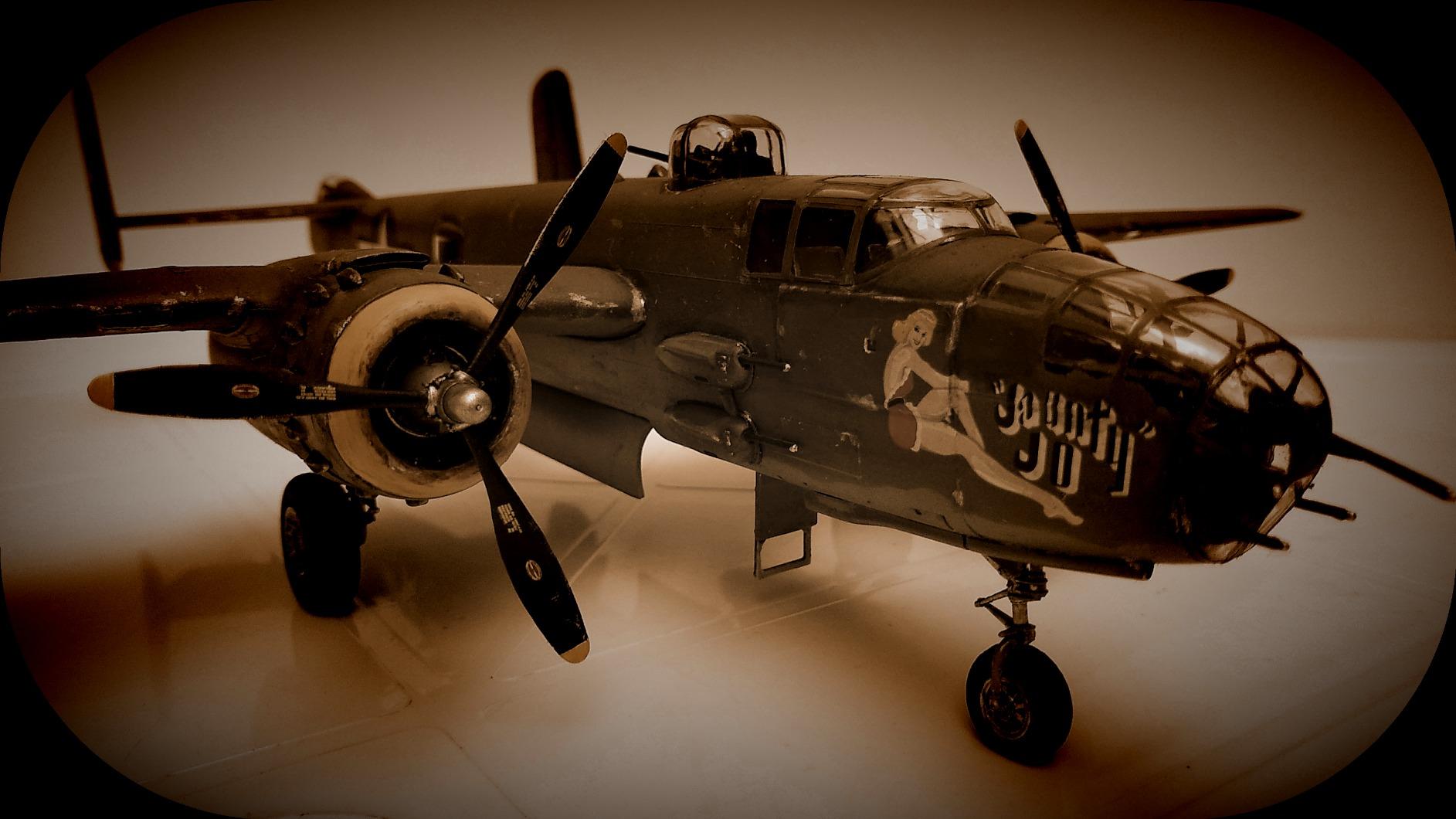 Revell 1:48 B-25J Mitchell Bomber Plastic Model Kit customer photo 1
