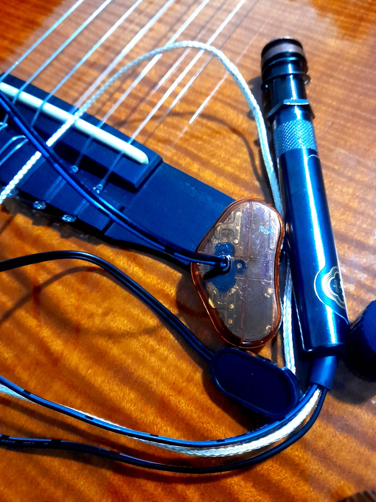 L.R. Baggs Element Active System with Volume and Tone Control Acoustic Guitar Undersaddle Pickup customer photo 1