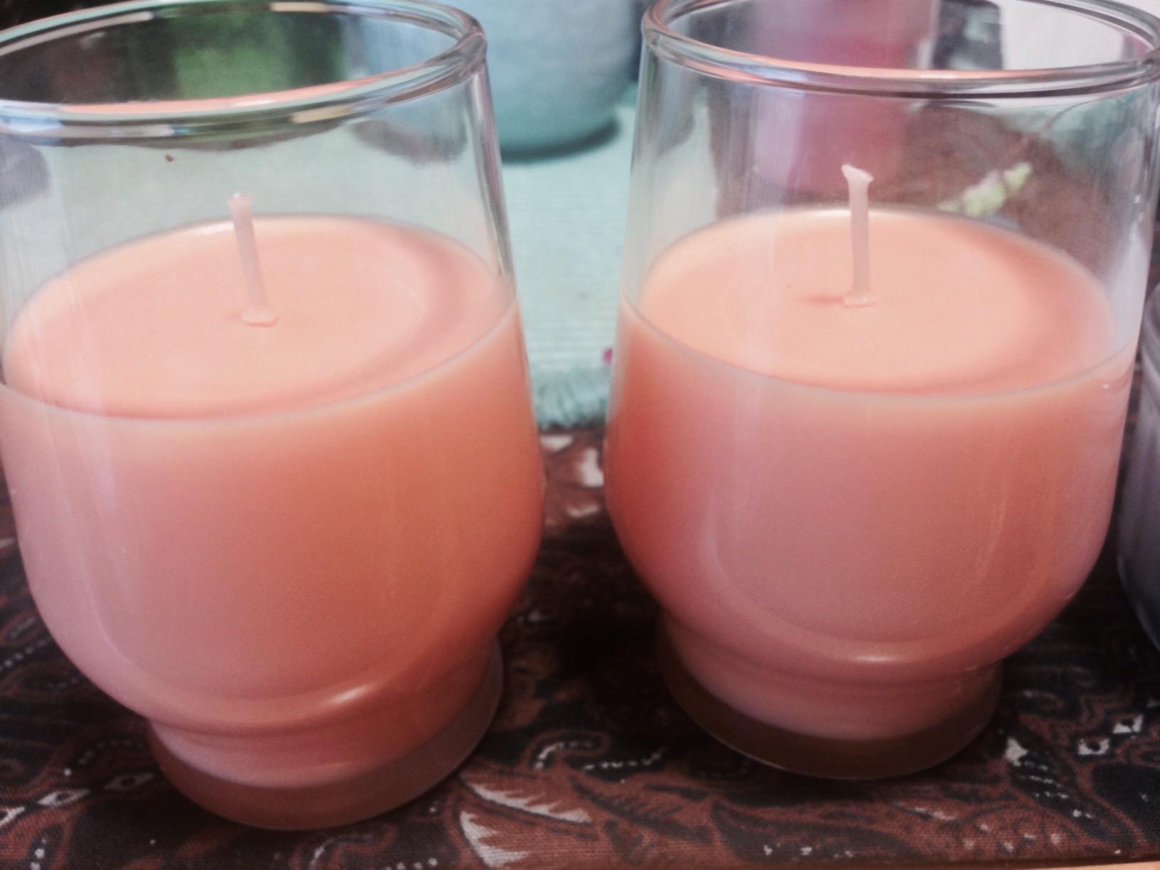 The Candlemaker's Store Natural Soy 464 Wax for Candle-Making: 10 lb Flakes, 115-120F Melt Point customer photo 2