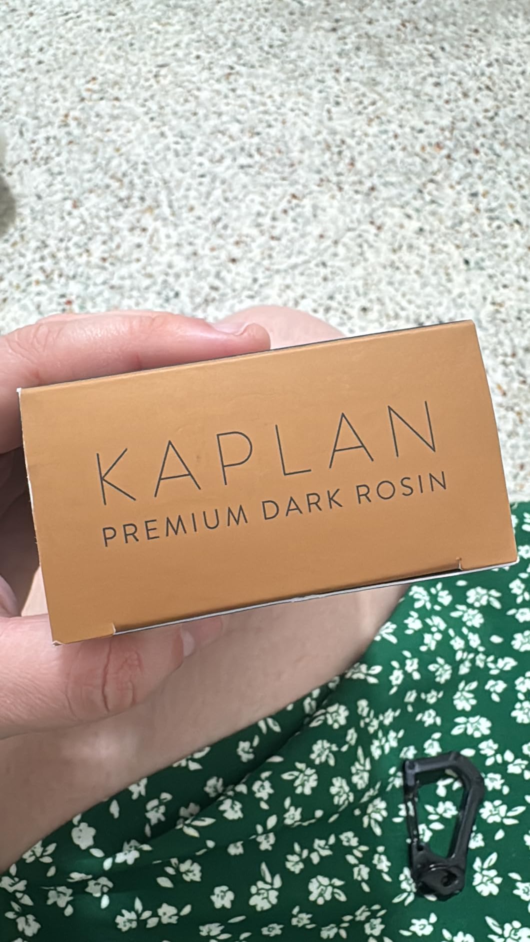 D'Addario Kaplan Premium Rosin with Case, Dark customer photo 1