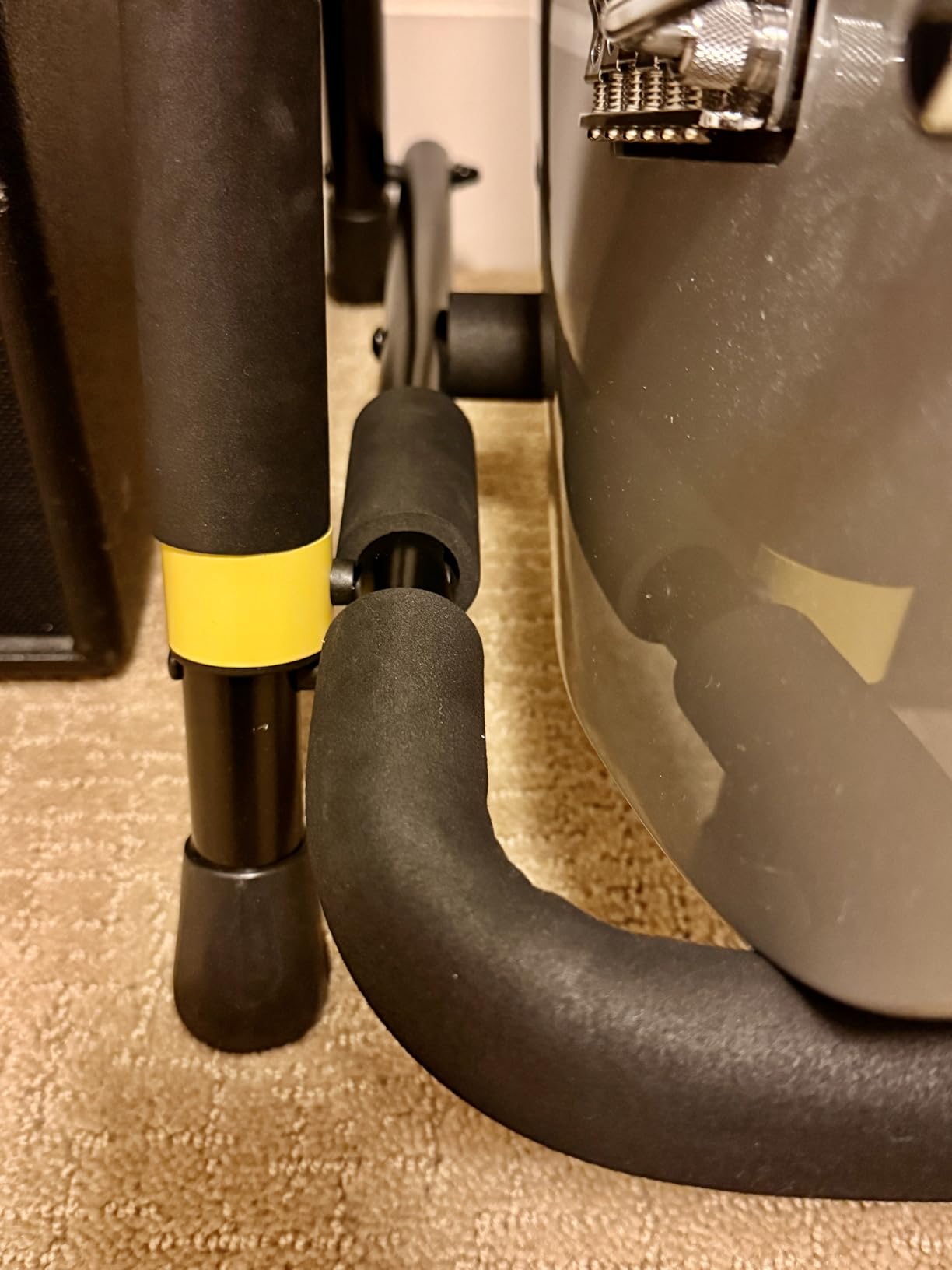 Hercules Stands GS525B 5 Space Guitar Rack customer photo 2