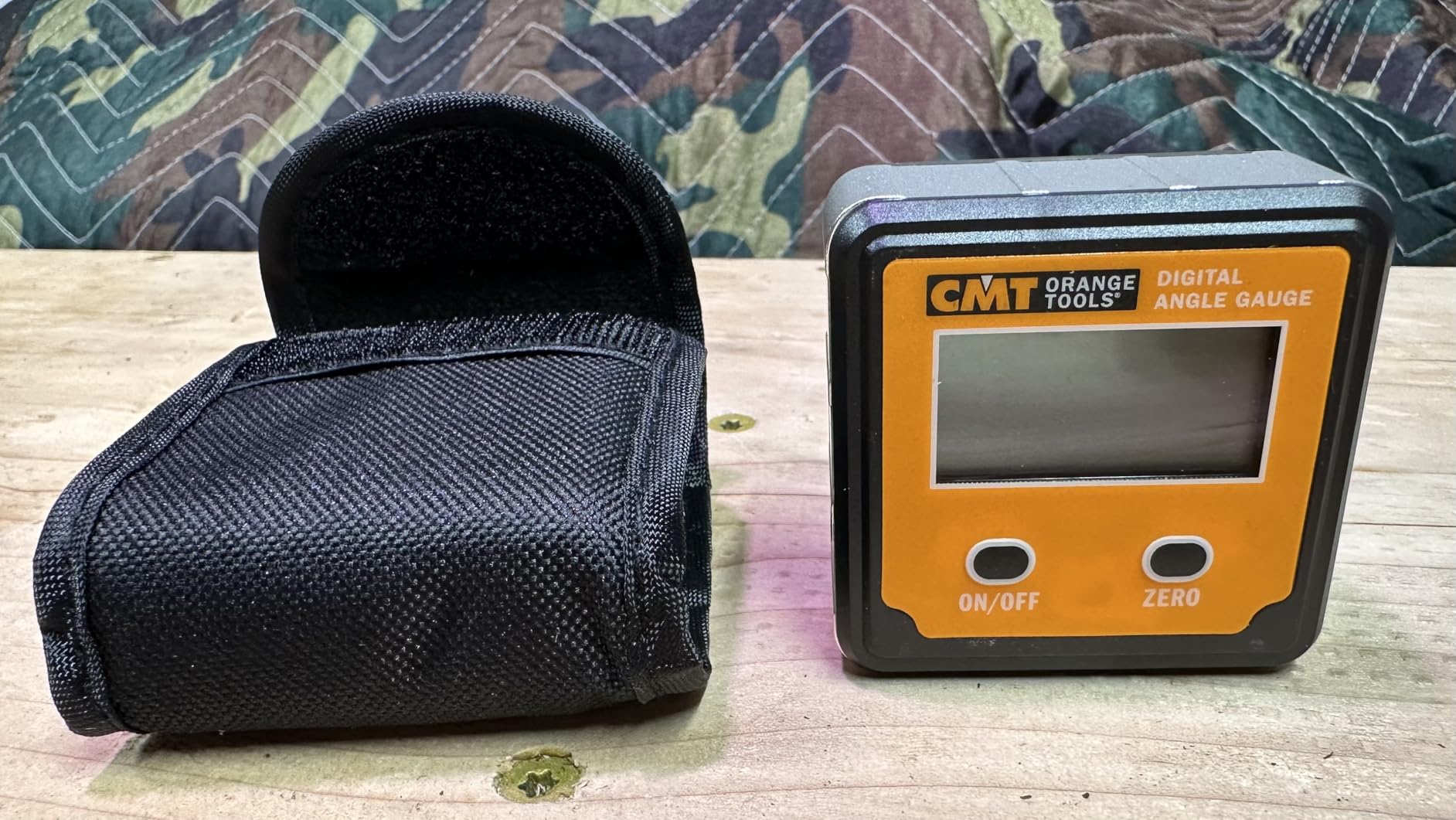 CMT DAG-001 Digital Angle Gauge customer photo 1