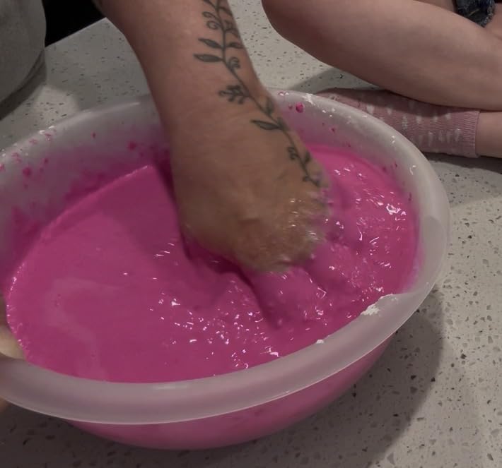 Luna Bean Alginate Molding Powder Refill for Hand Casting Kit, 1 lb | Non-toxic color-changing alginate customer photo 1