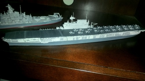 Tamiya 1:700 US Aircraft Carrier Yorktown Plastic Model Kit customer photo 1